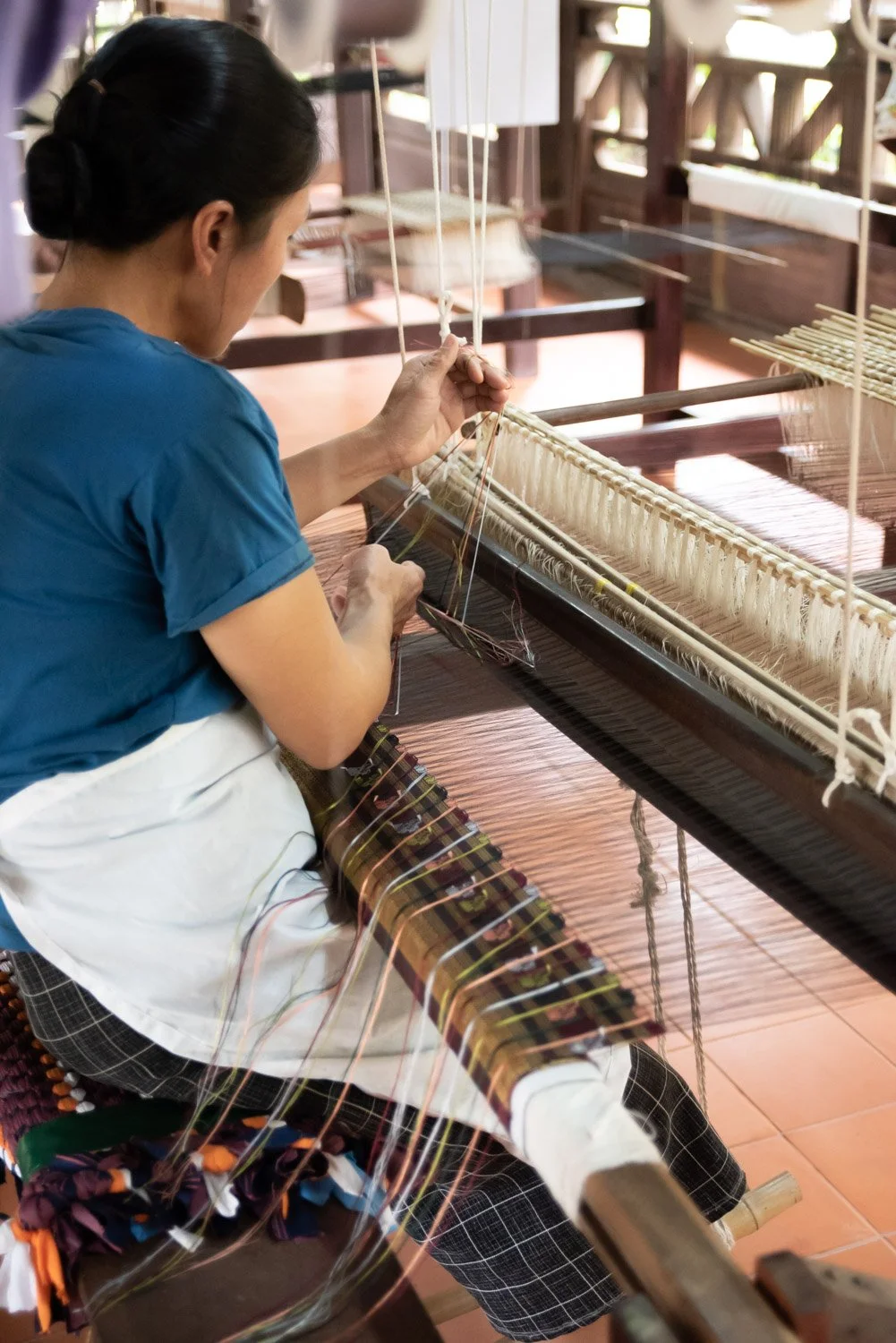 Lao Silk - 9438.jpg