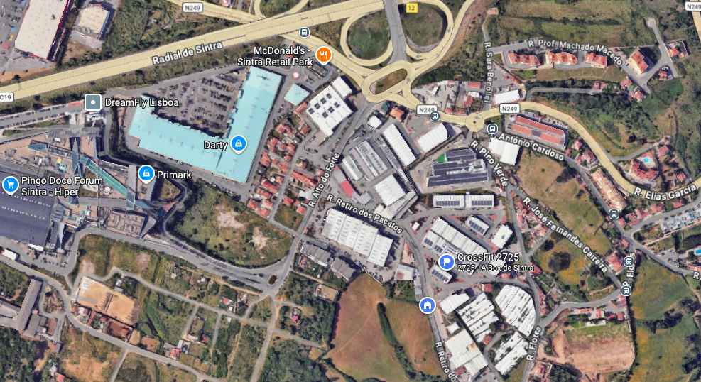 Junto ao Retail Park. Mudamos vidas em Sintra desde 2013!