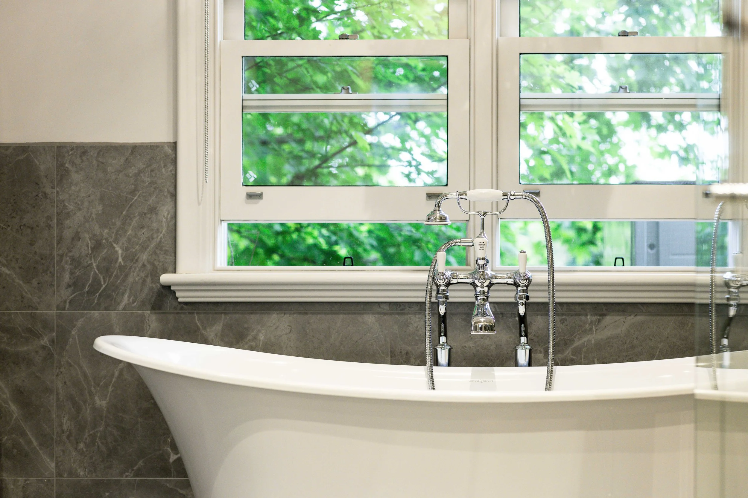Luxury Bathroom, Porcelain tiles Freestanding bath, Traditional Bath Tapware, Double hung sash windows