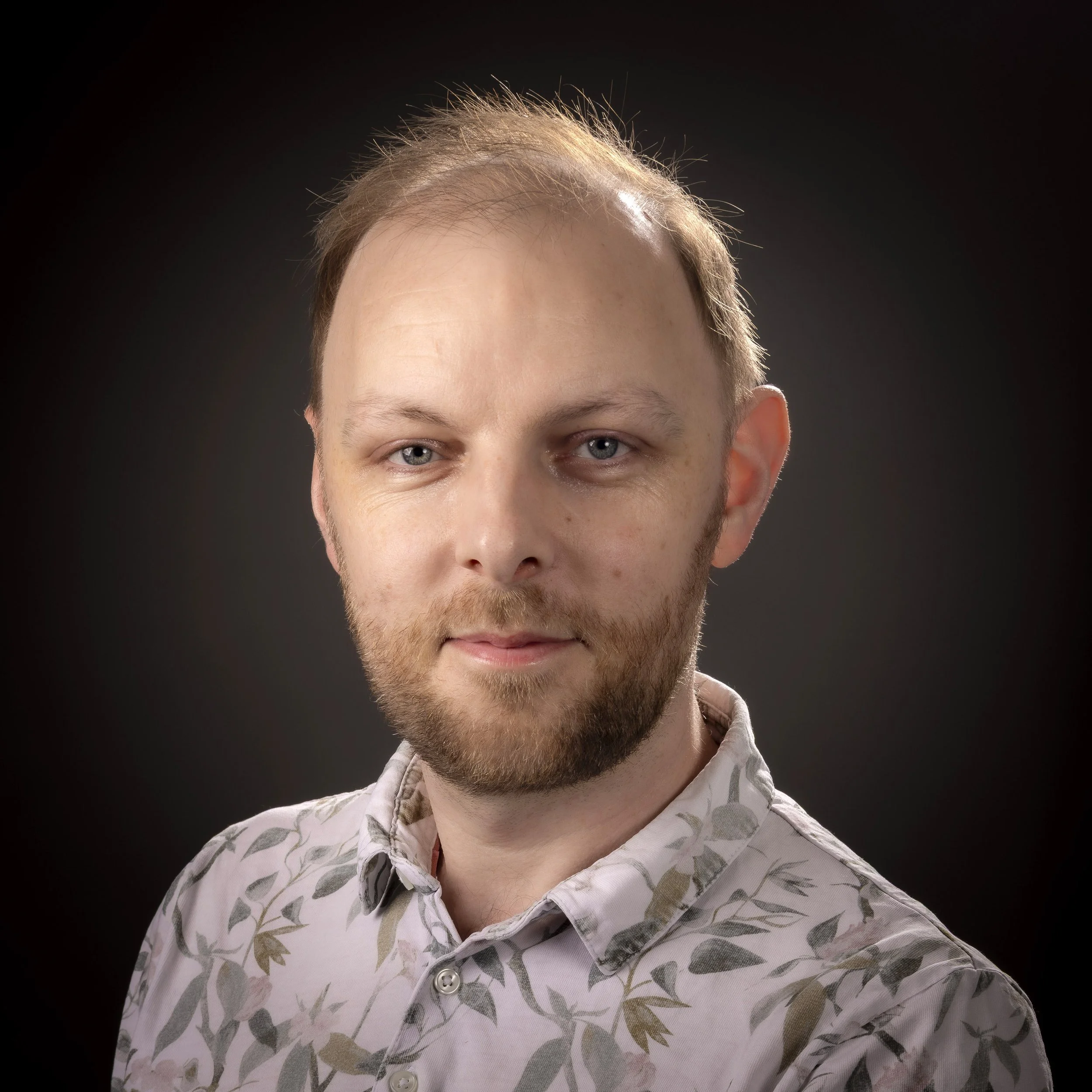 Head shot of Mark Read