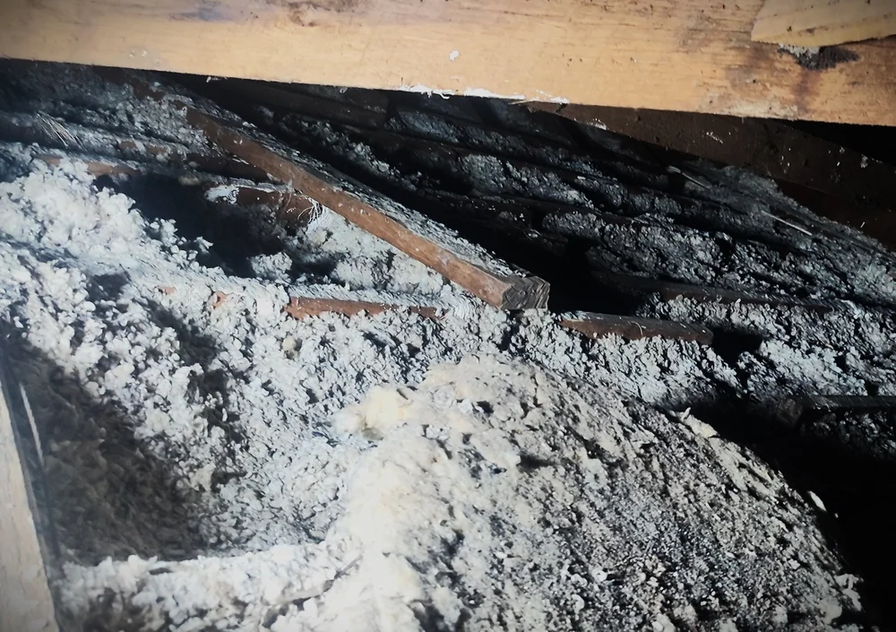 Demolition evidence for North East sites Insulation debris considered during a Sunderland demolition asbestos survey