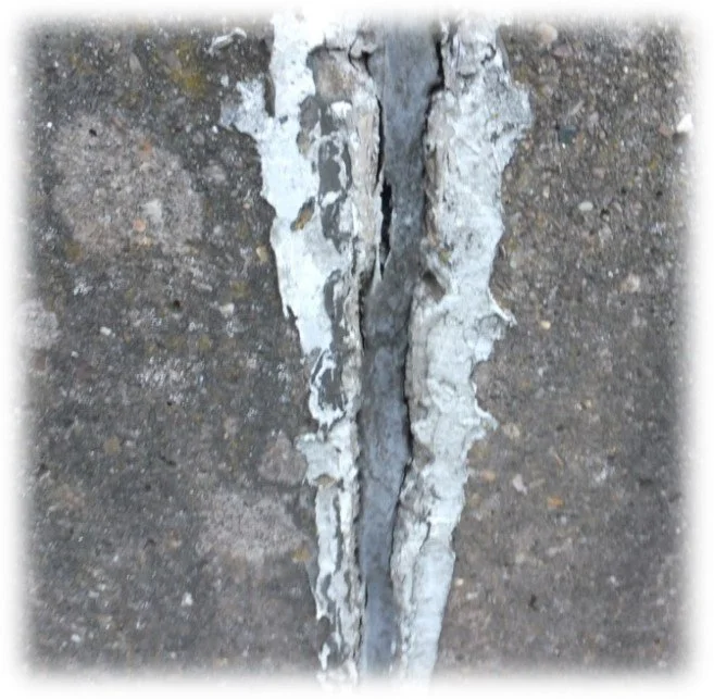Suspect wall finish selected for controlled asbestos sampling in Sunderland