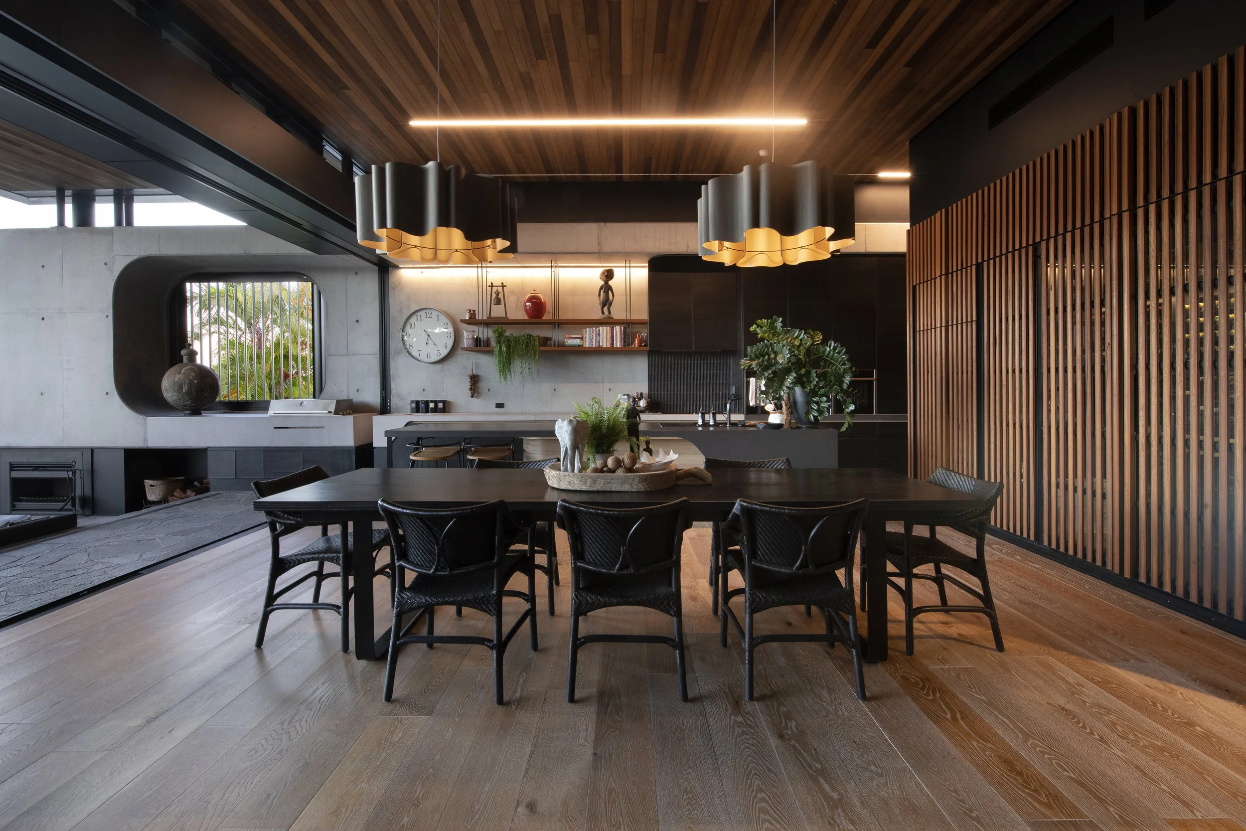 7366 Marine Dr East07.jpg