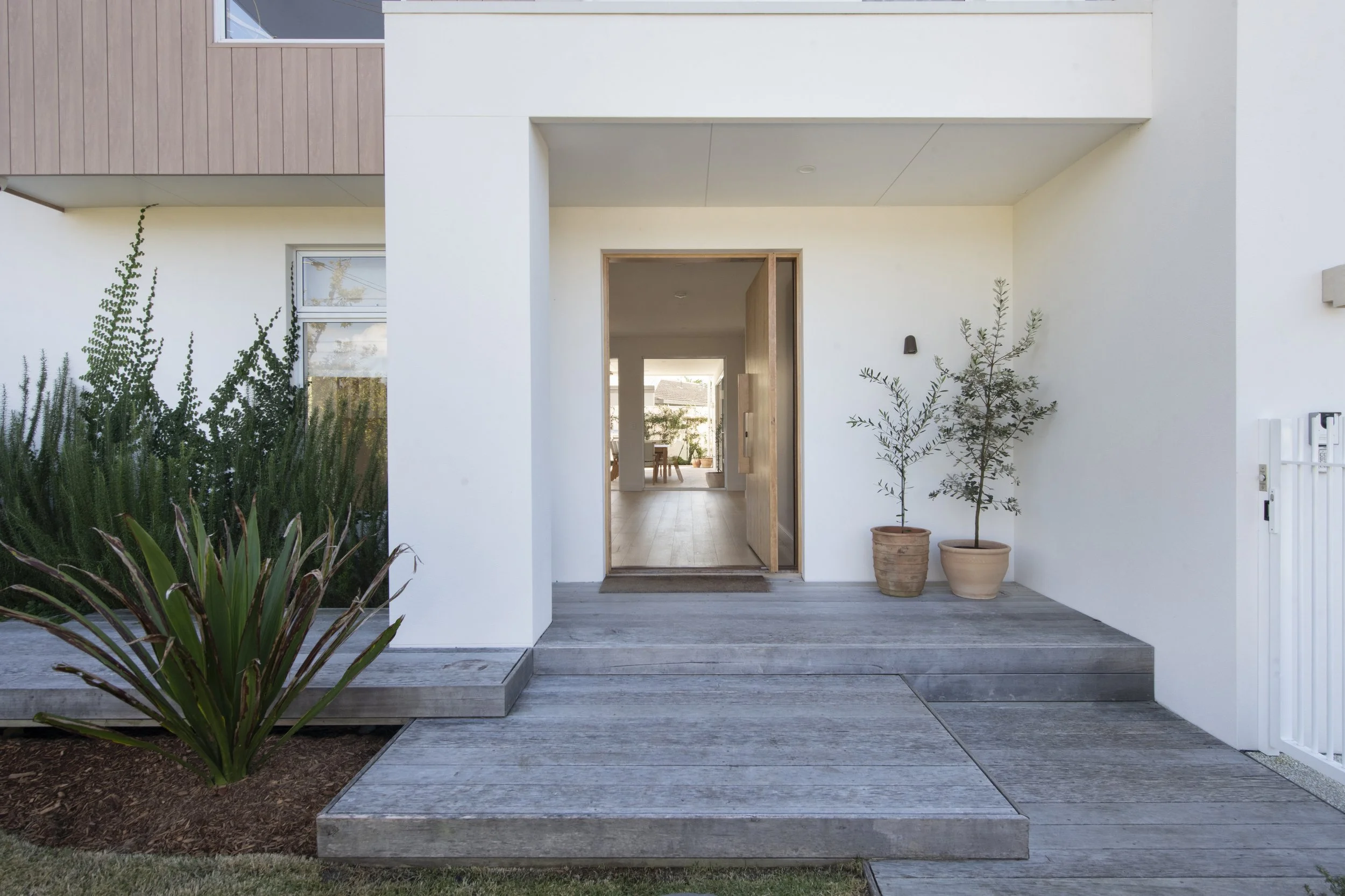 19 Sandpiper Dr02.jpg