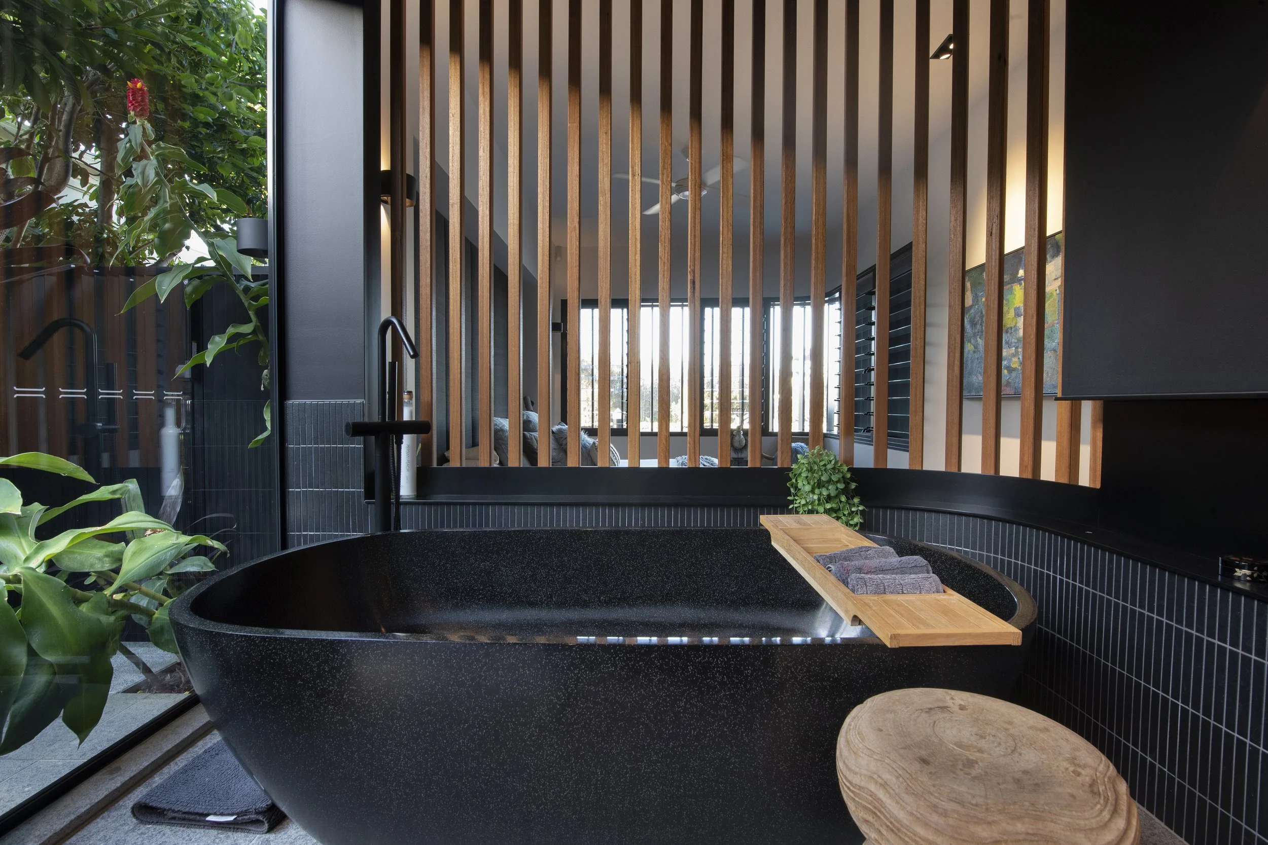 7366 Marine Dr East22.jpg