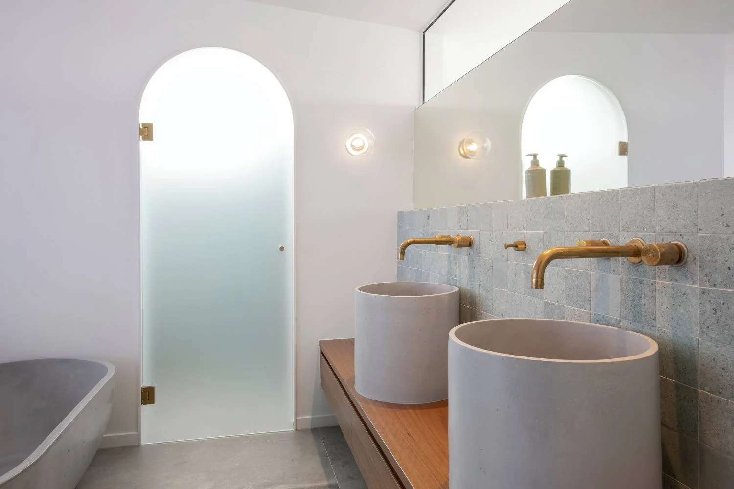 Modern bathroom