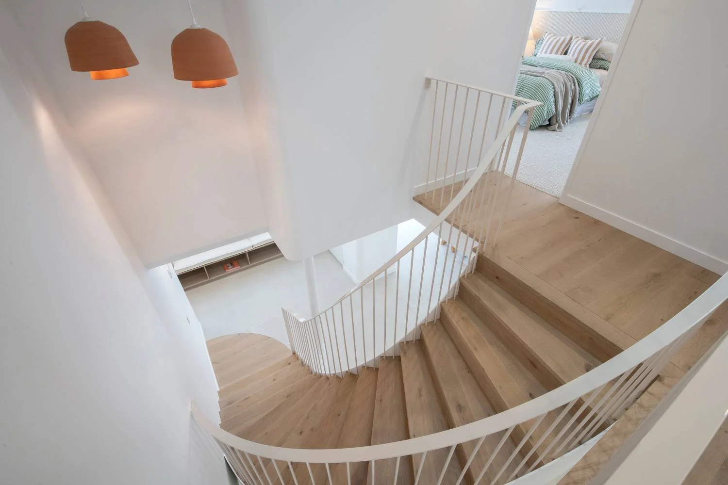 143 Tahiti Ave 05.jpg