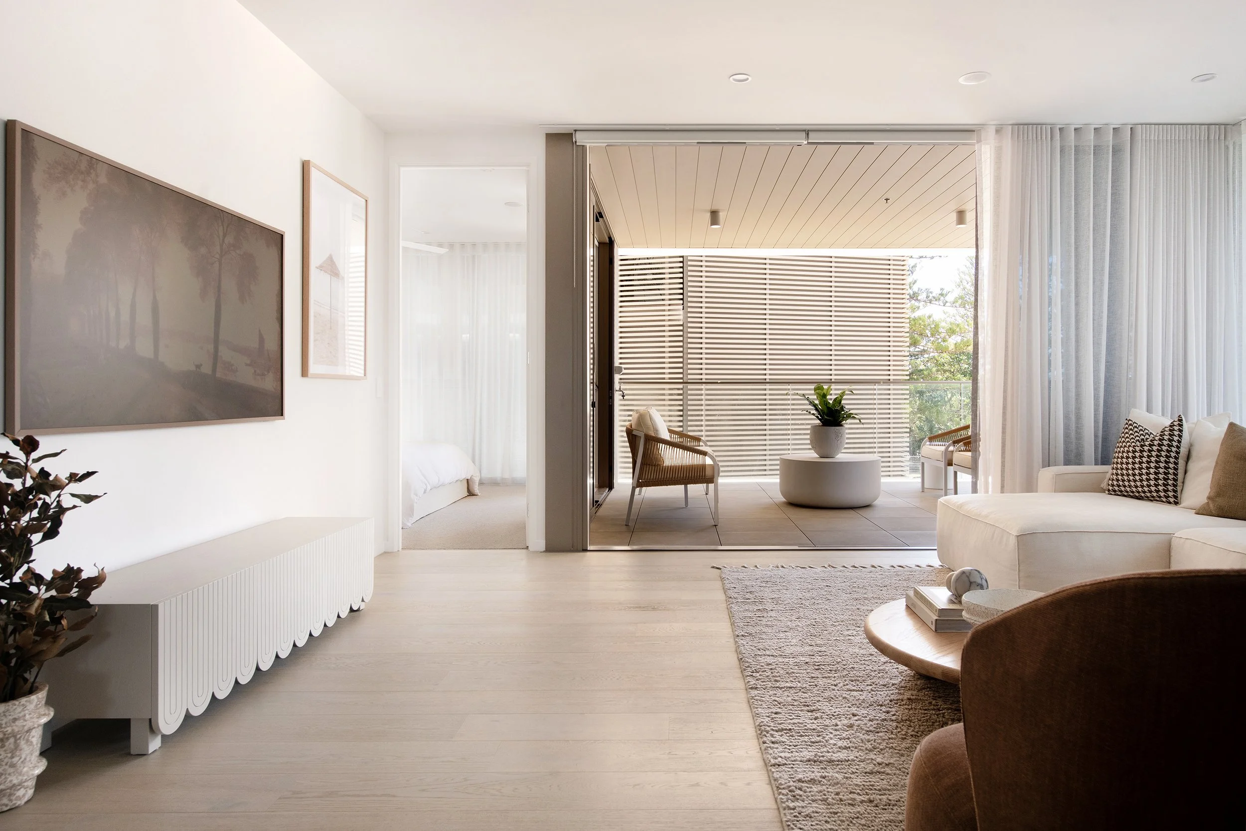 203 4 First Ave02.jpg