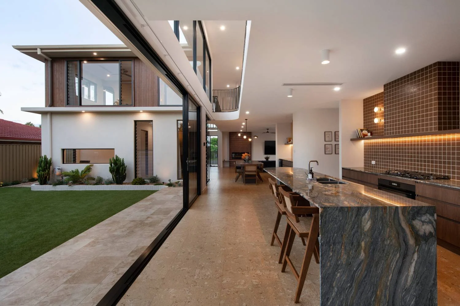 7 Arcadia Dr44.jpg