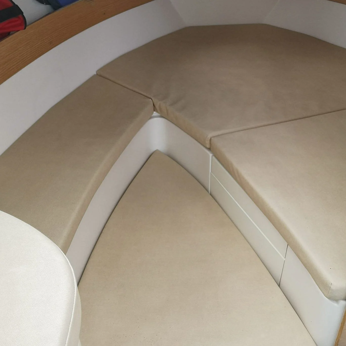 WhatsApp Image 2026-03-30 at 16.19.45-2.jpg