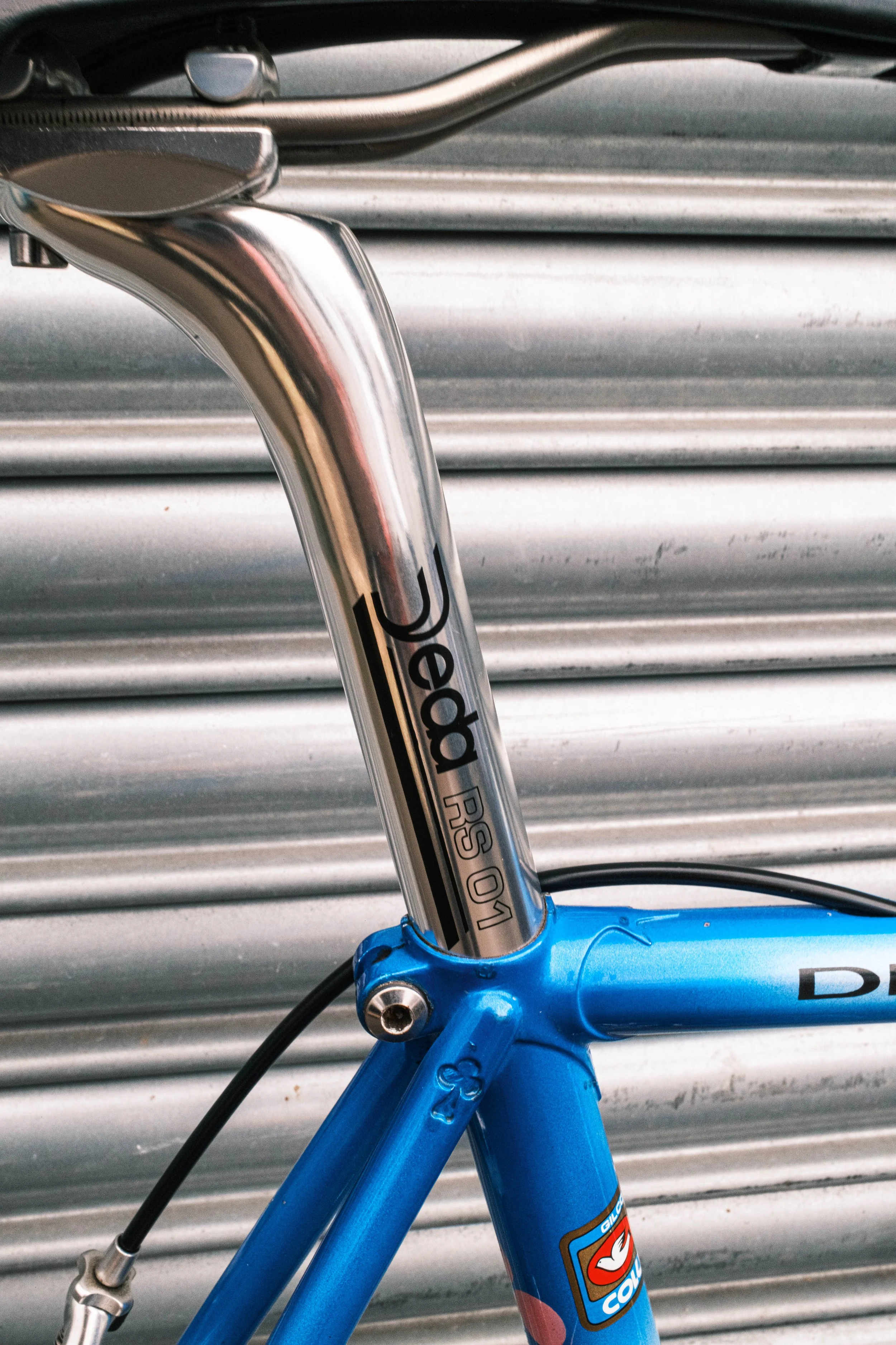 Steel, Alloy or Ti frame with seized alu post