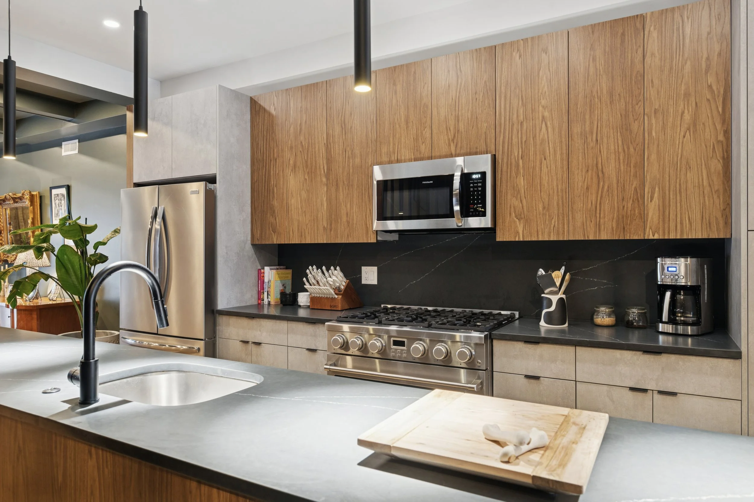 11-327 Fountain St_11.jpg