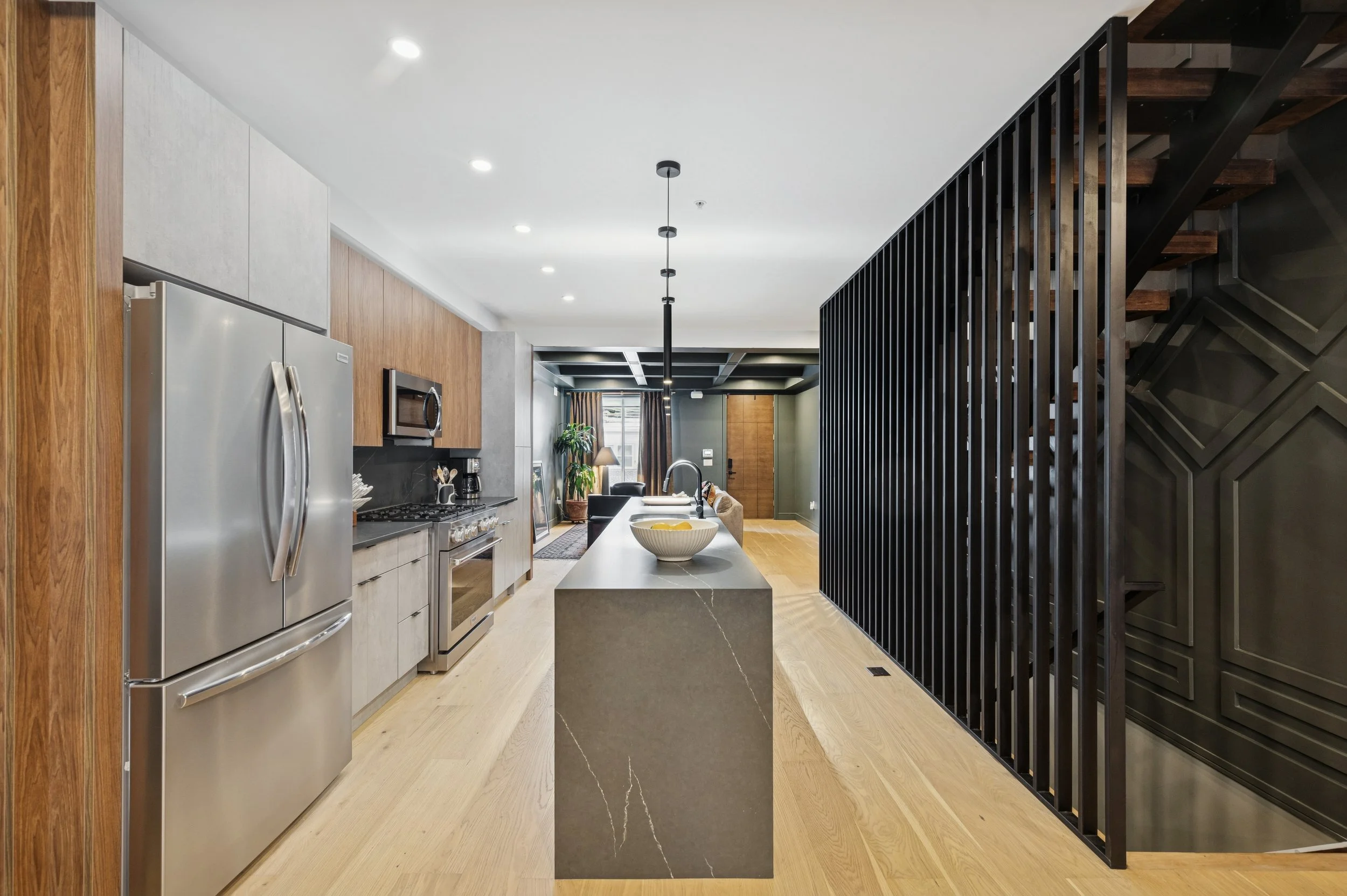 12-327 Fountain St_12.jpg