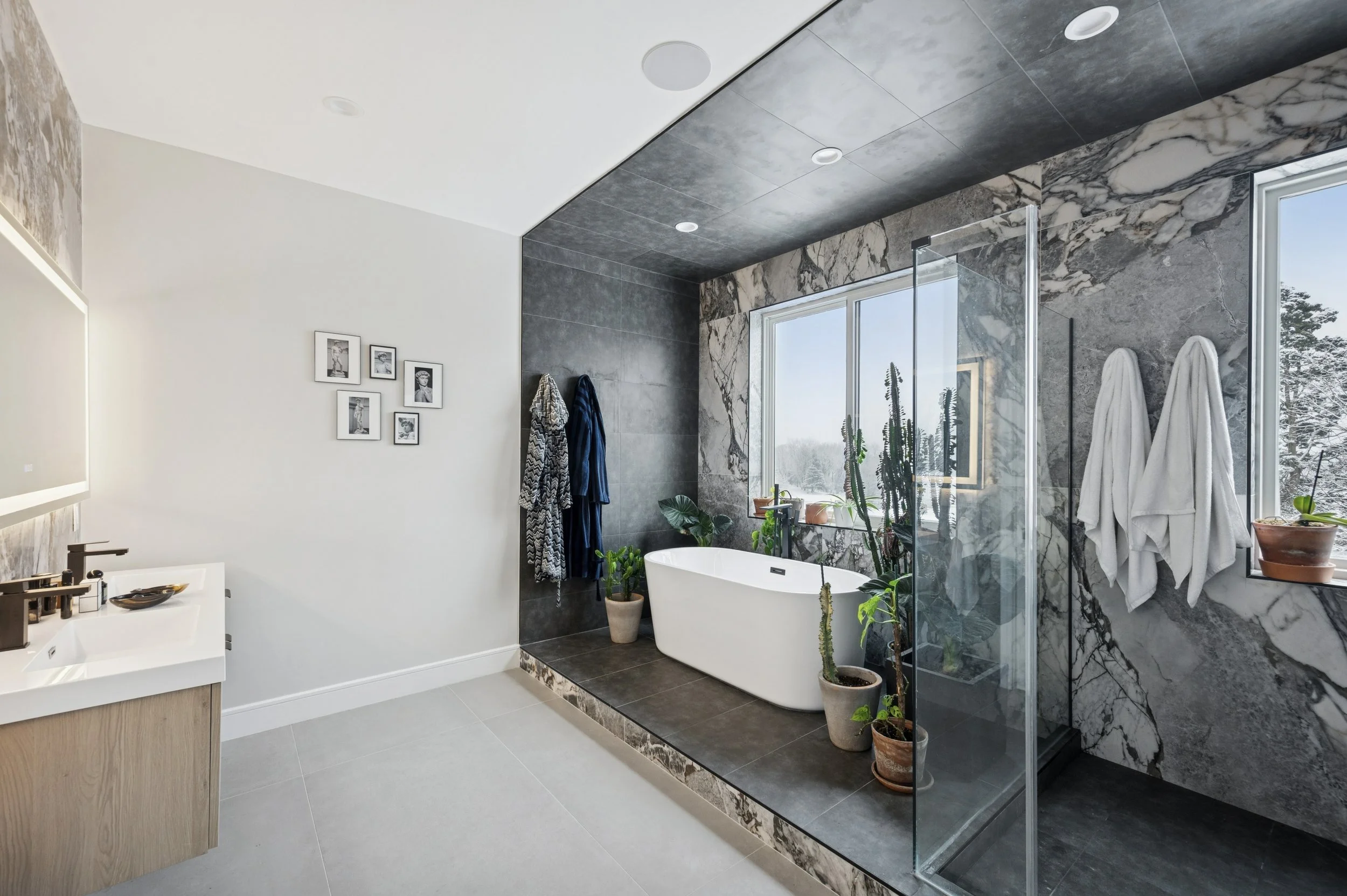 20-327 Fountain St_20.jpg