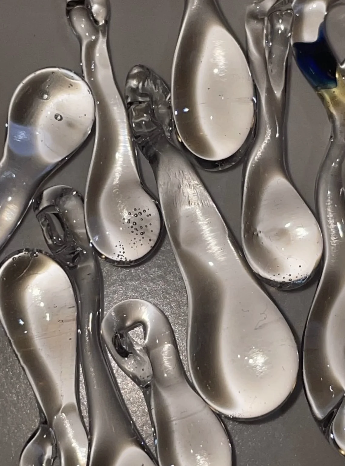 Gotas de vidrio ˖ Experiencia de joyería en vidrio. 𓂃