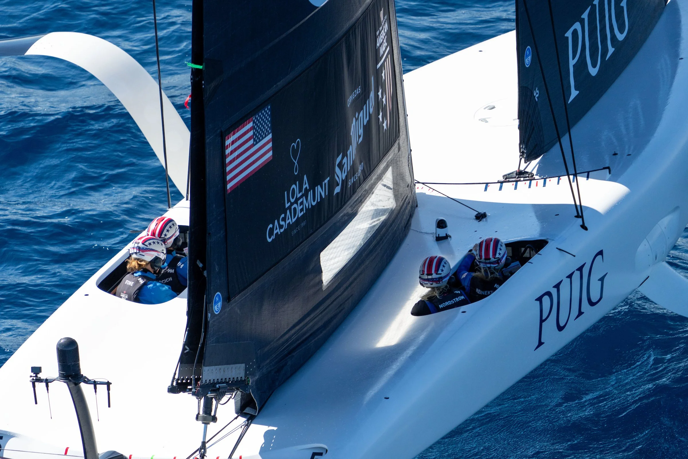 © Ian Roman / America's Cup