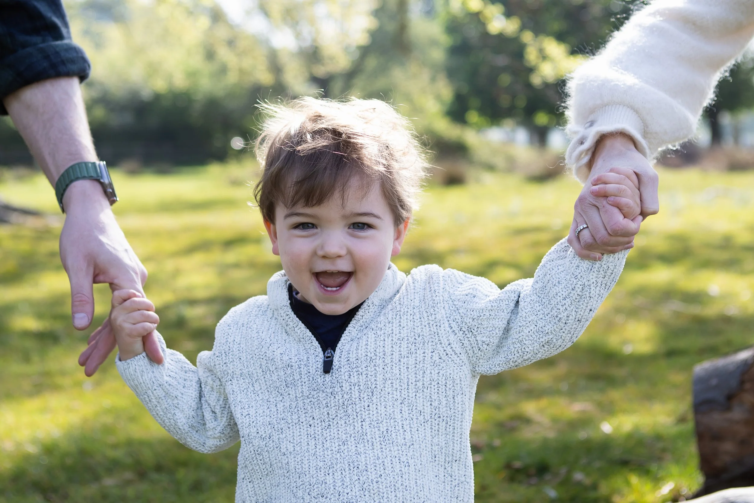 outdoor-family-photographer-edenbridge-kent.jpg