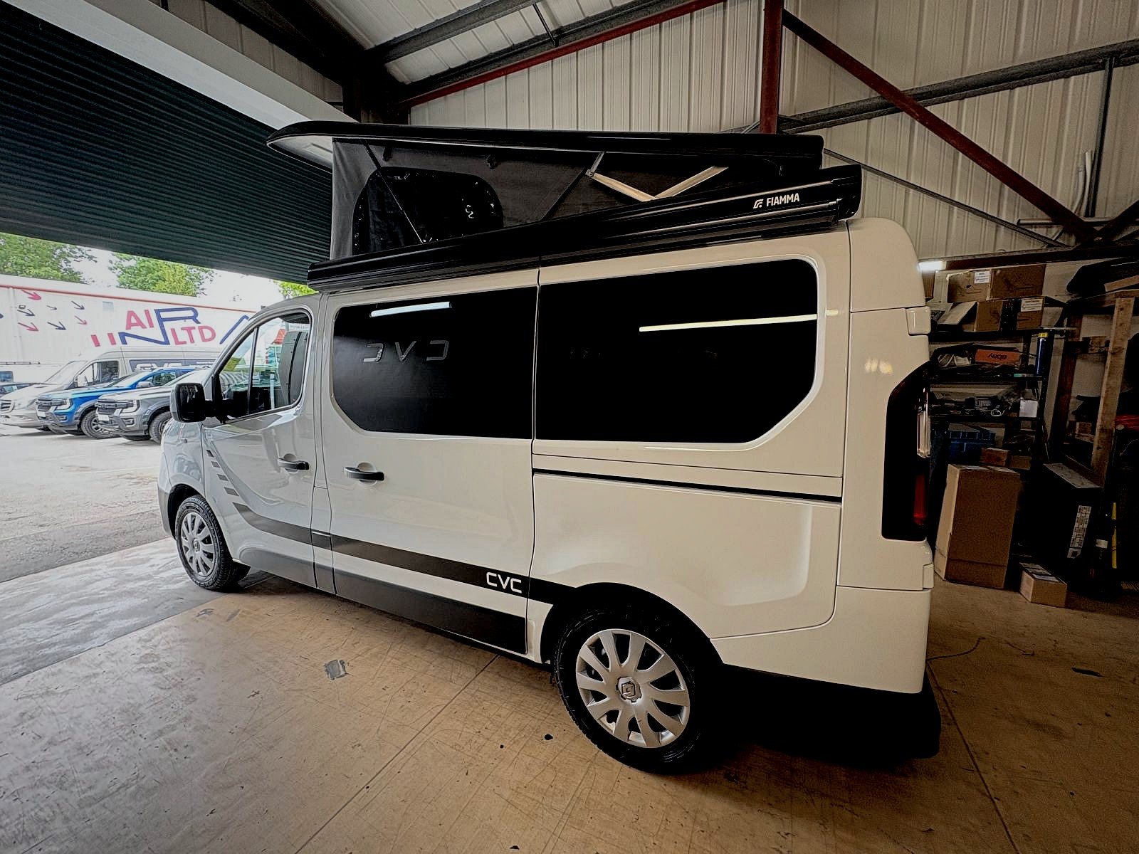 2020 Renault Trafic SWB 4 Berth Poptop Camper