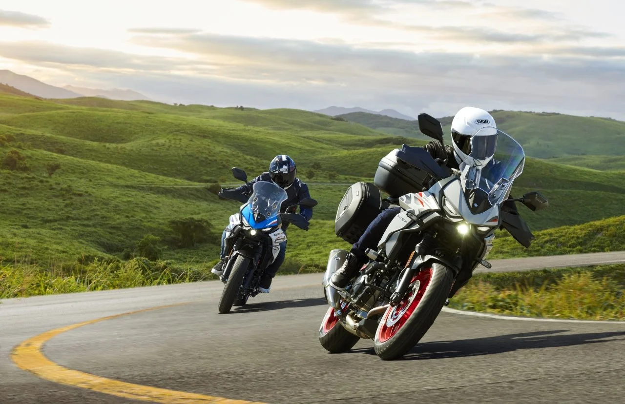 SV650GXRQM7_action_95_dl_1280.jpg