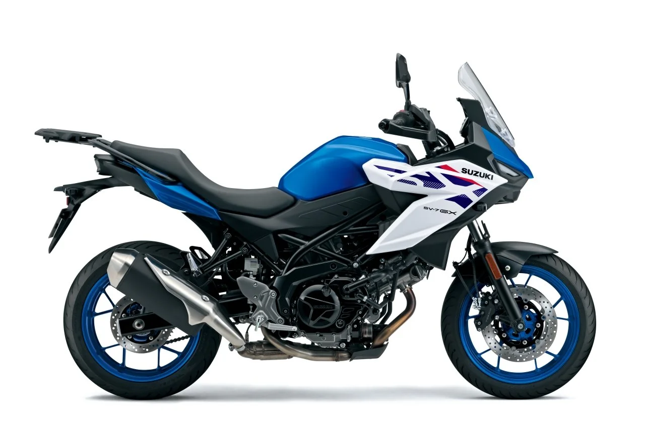Pearl Brilliant White / Metallic Triton Blue (BQJ)