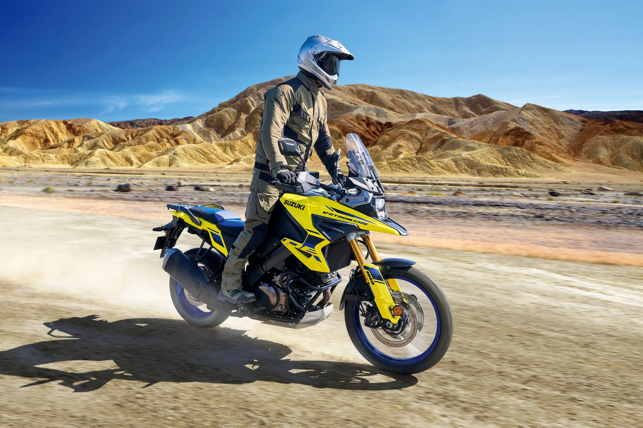 DL1050RJM5_action2 (1).jpg