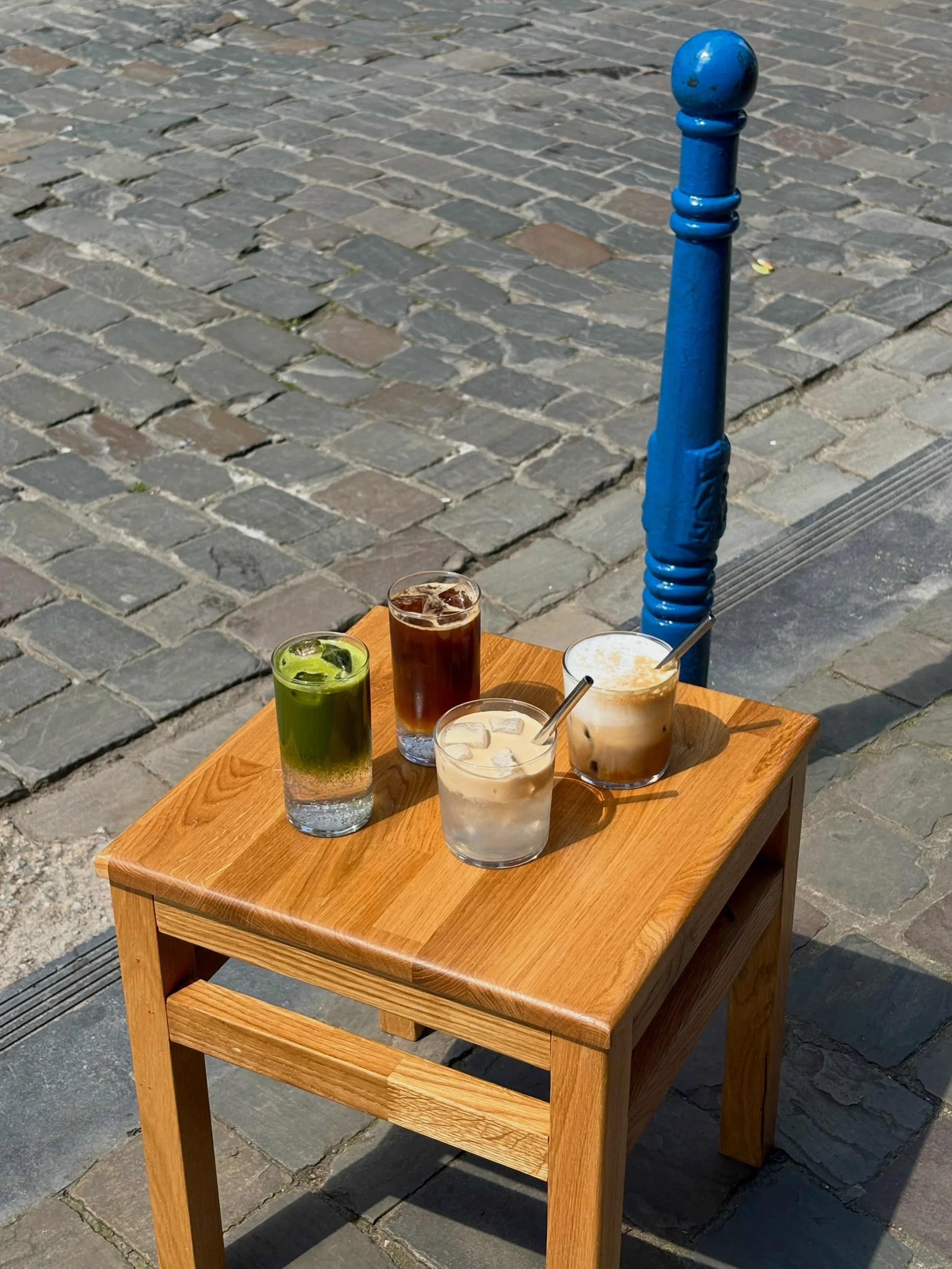 Seasonal sips just dropped☀️

Matcha tonic 
Espresso tonic
Coconut coffee cloud
Freddo cappuccino

📍Chicago Brussels  Rue de flandre 45
Kitchen 9-3pm (2:30 weekdays)
Coffee 9-4pm 
-
#brusselsfood #matchatonic #expressotonic