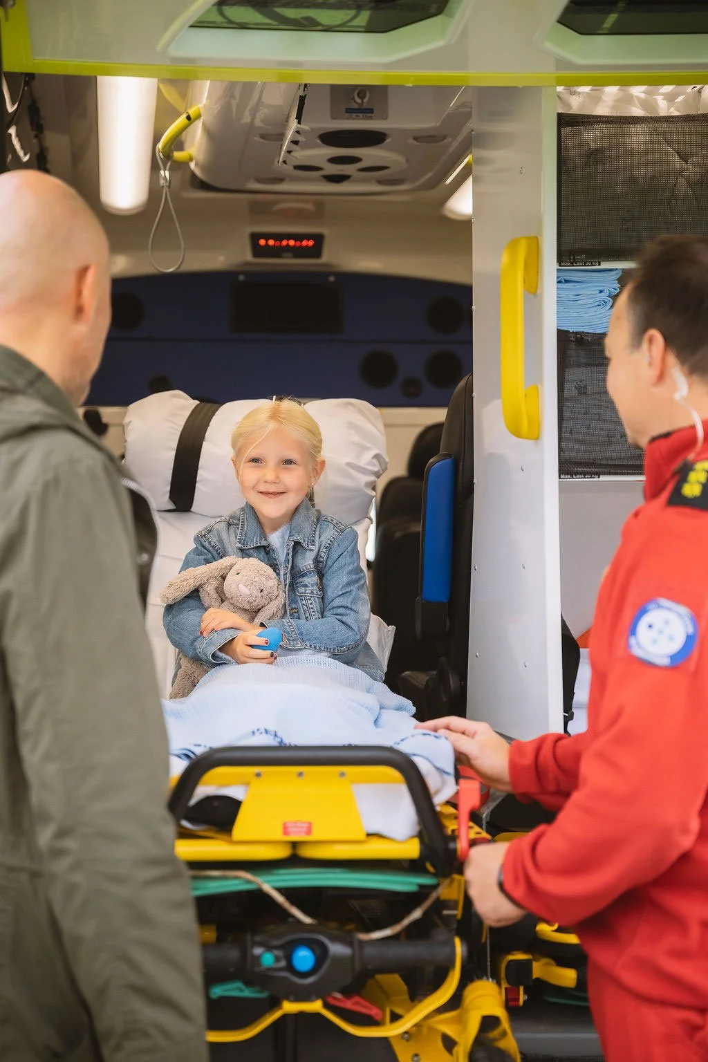 Patient in ambulance with coping device