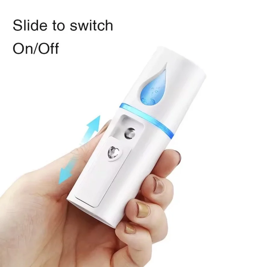 Spray nano rechargeable Blue Paradise care® offert en cadeau, idéal pour vaporiser, l'eau hydrogénée en une brume ultra fine pour le soin du visage