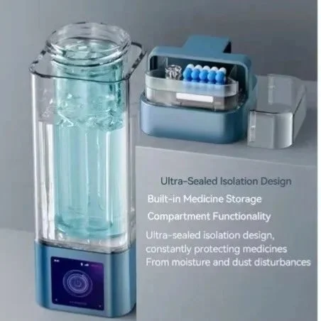 bouteille Blue Paradise Care® avec compartiment pilulier préservant ainsi  vos compléments.de l'humidité et de la poussière.