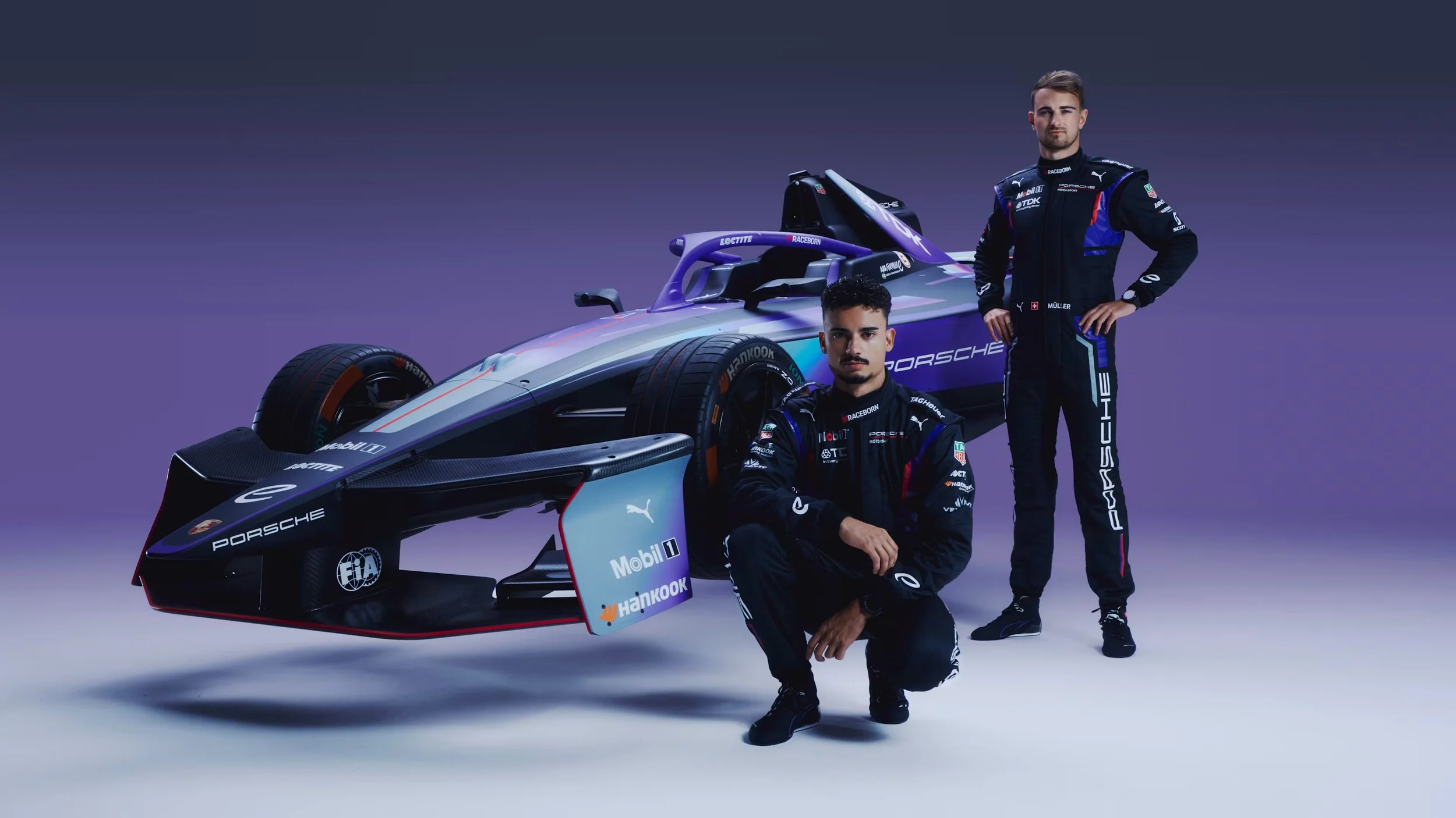 Formula-E-s12_Doubles_5057_fta76a.jpeg