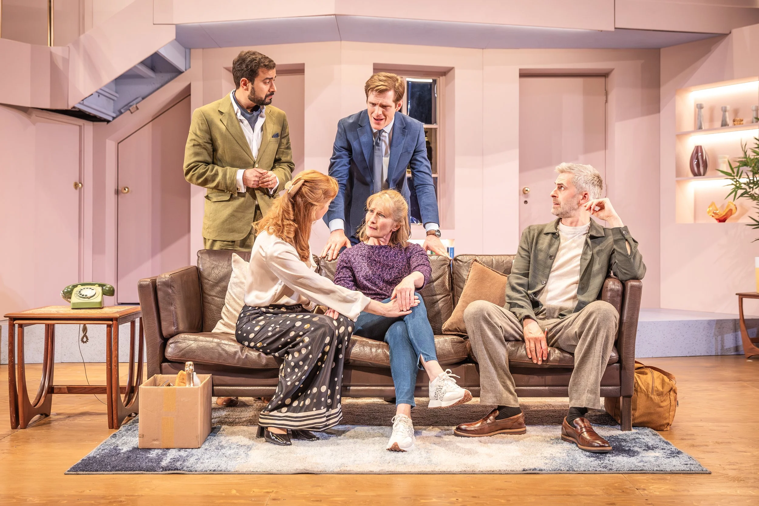 NOISES OFF (NWT/TBTL/QTH/TDLVL)