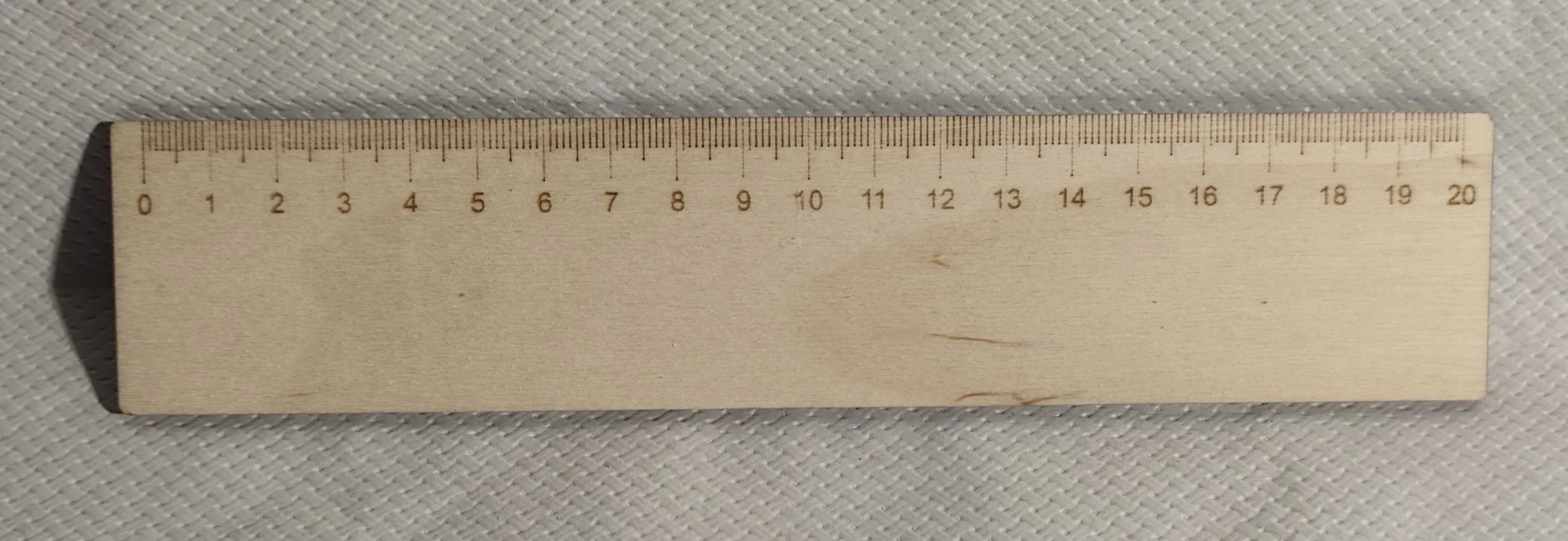 Règle en Bois 20 cm