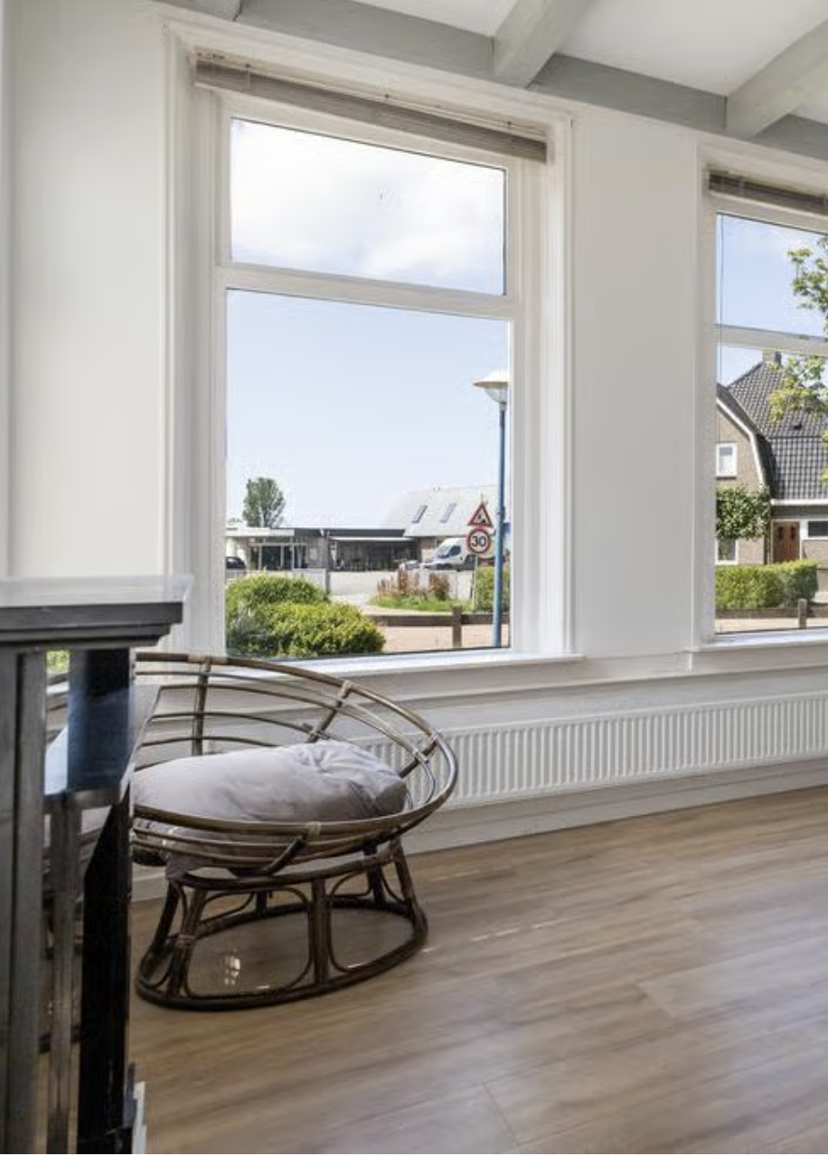 Transformatie woonhuis in Friesland met duurzame renovatie en moderne afwerking