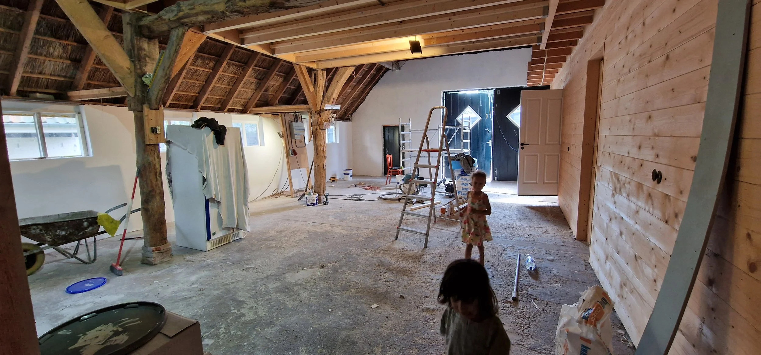 Oude boerderij omgebouwd tot yogastudio en meditatieruimte