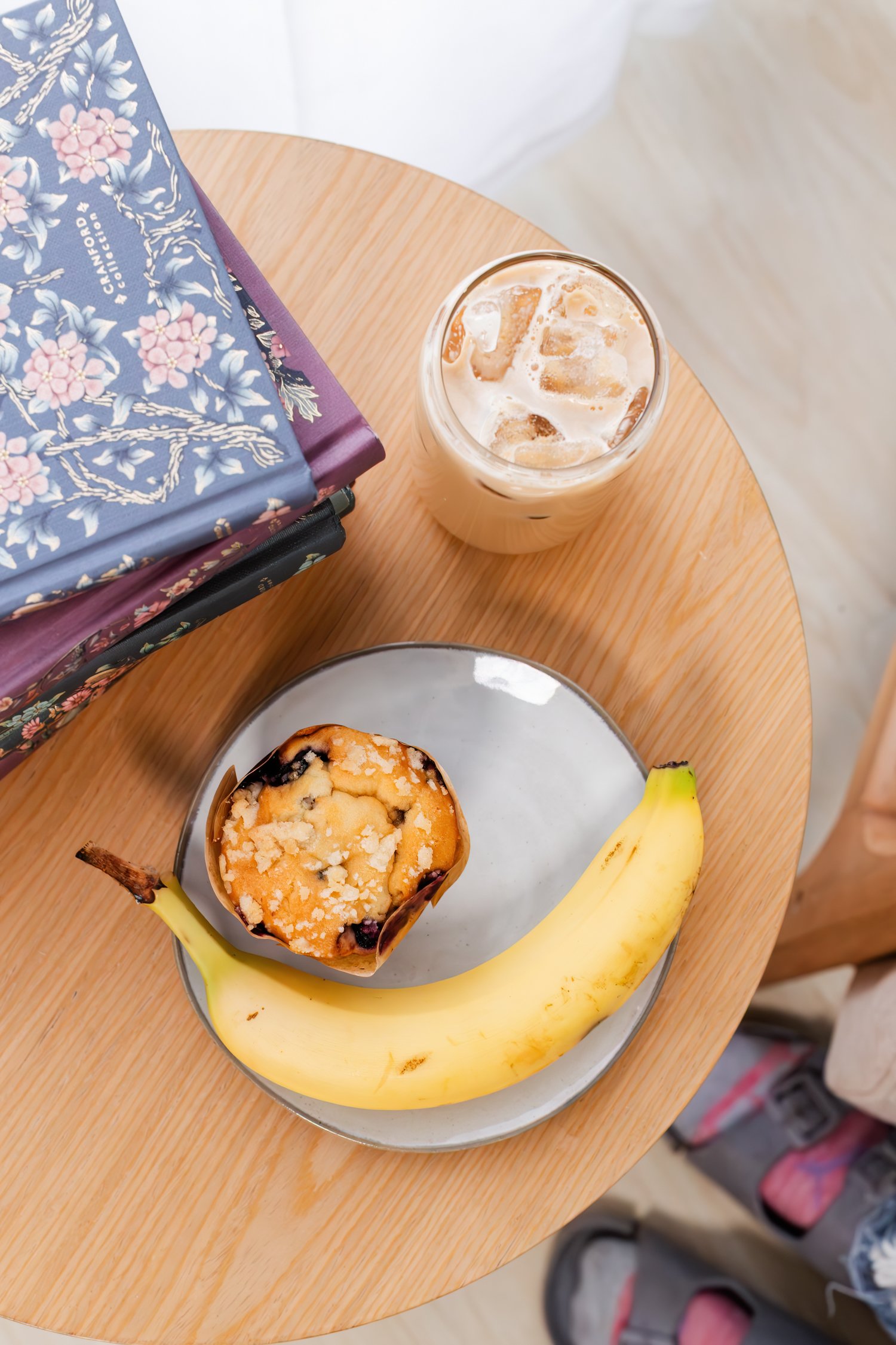 The art of the Low-effort hangout with friends