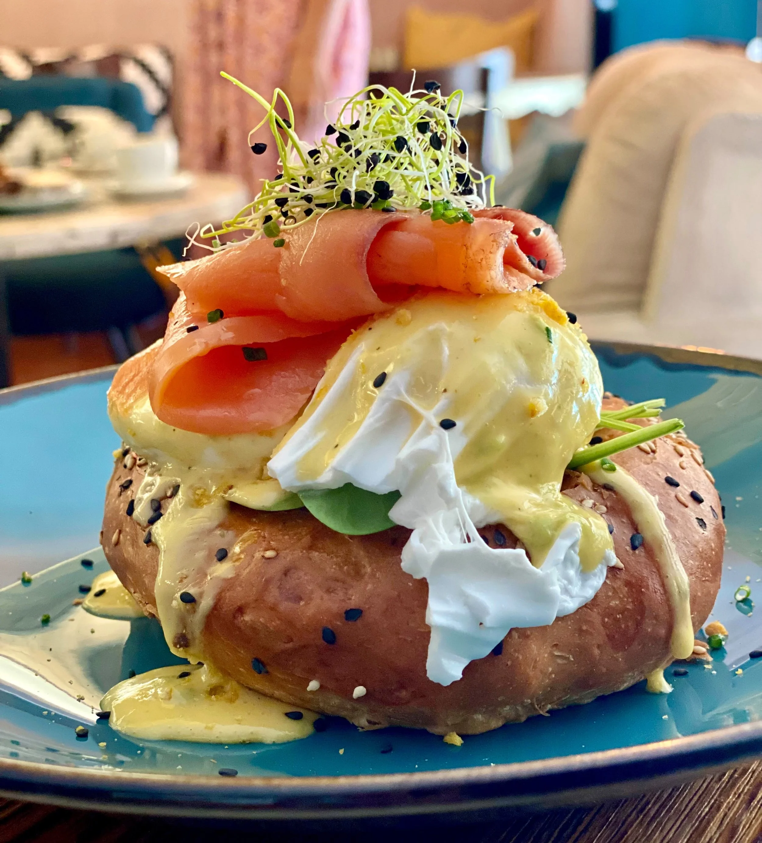 Huevos Benedictinos en Alsur Café Llúria, Eixample, Barcelona