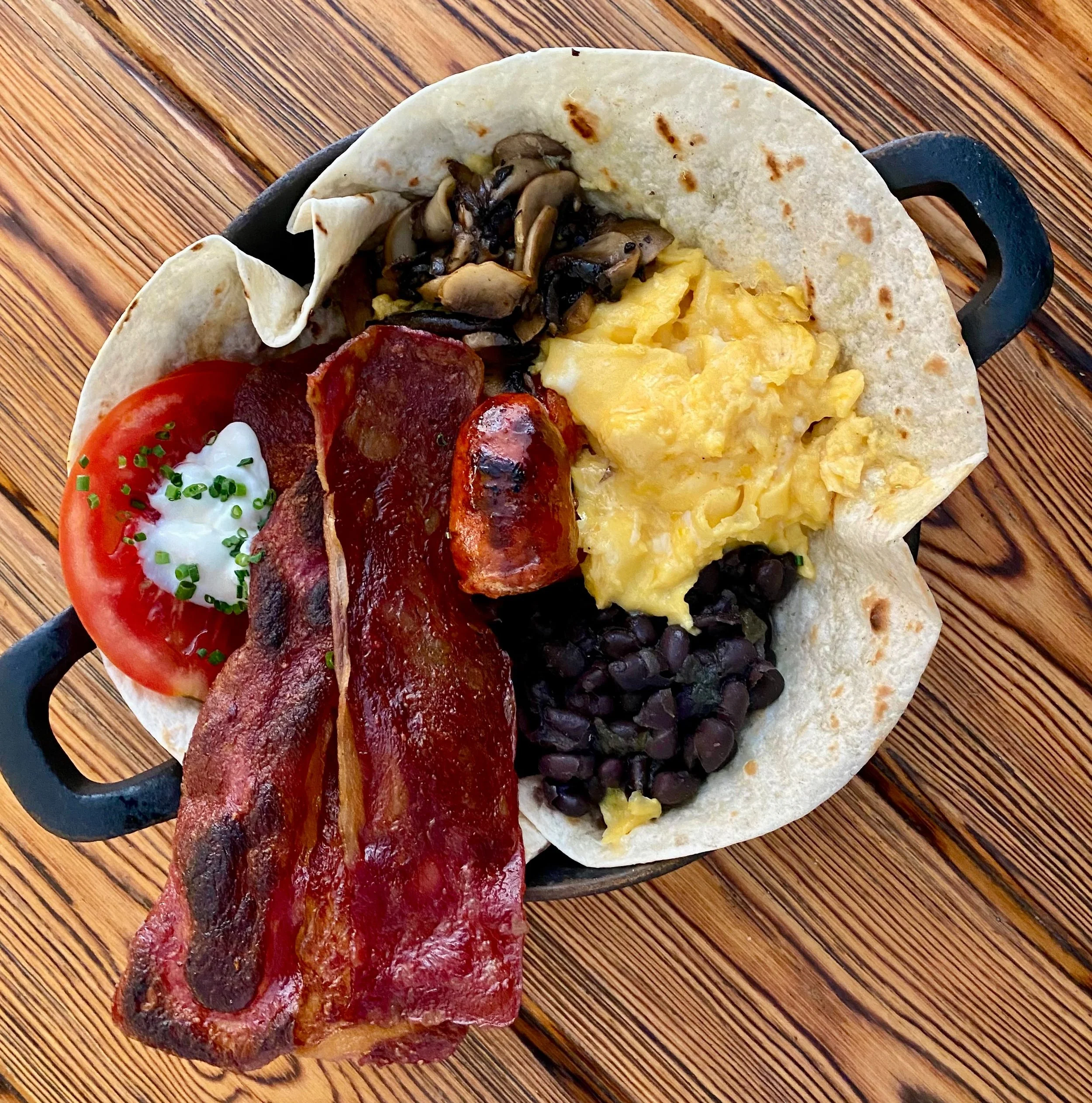 English Breakfast Burrito en Alsur Café Llúria, El Eixample, Barcelona