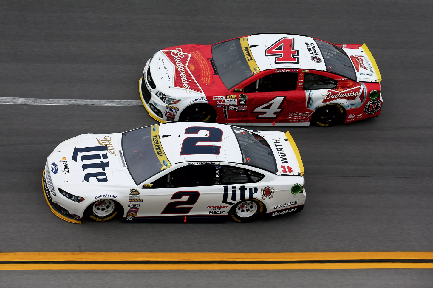 nascar-4.png