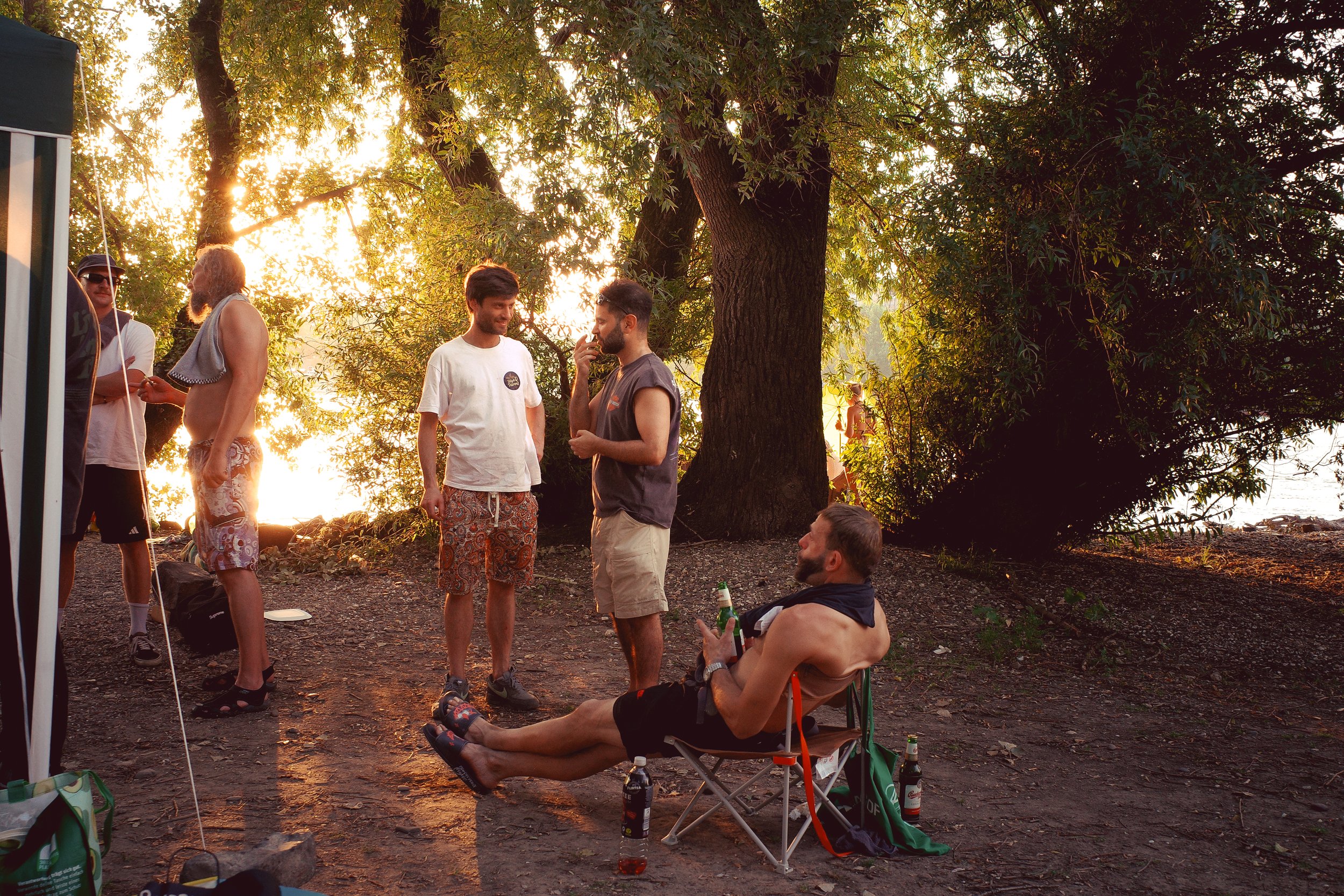 SMOKE_and_CHILL_Das_Community_BBQ_by_DÆNK_3.jpg