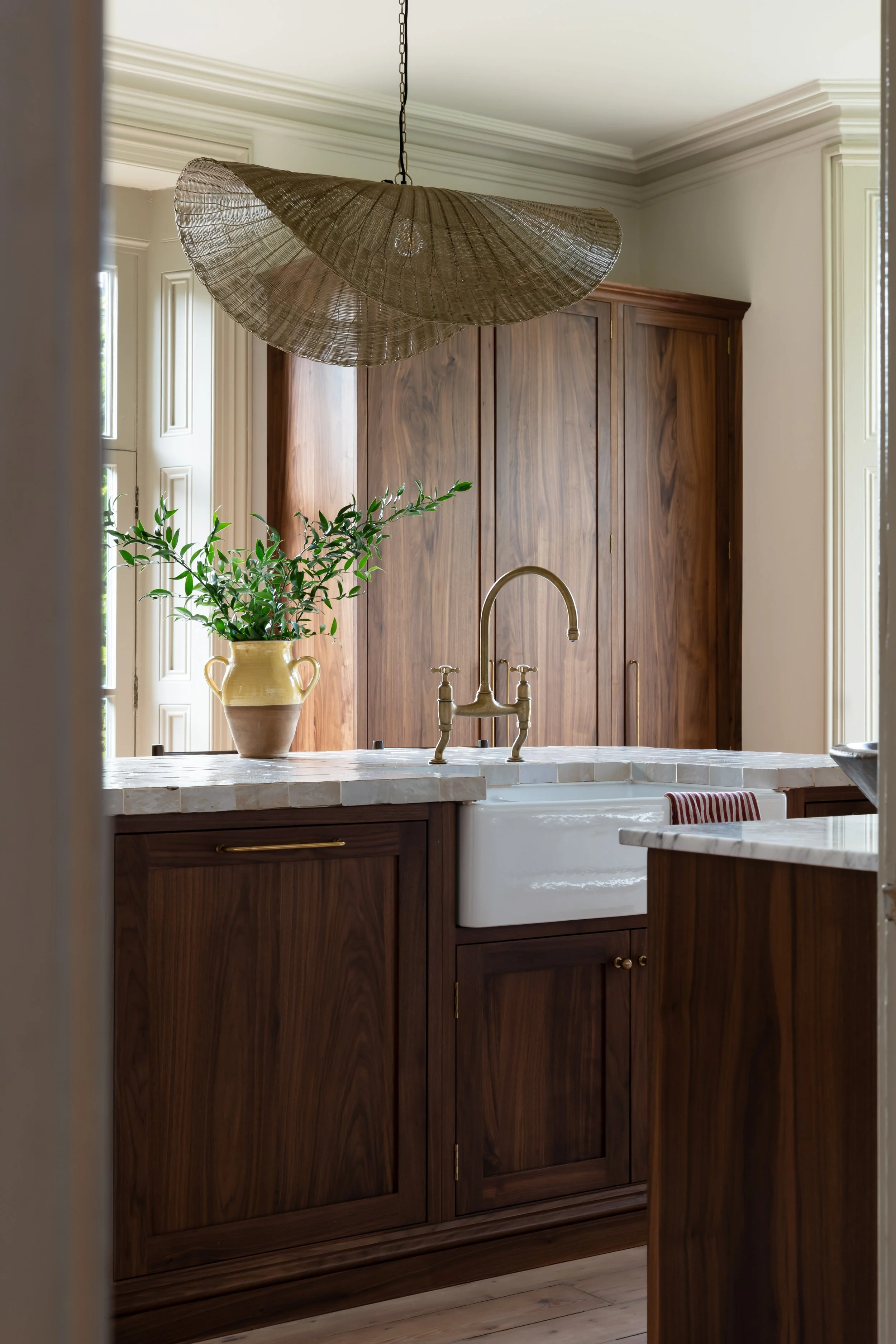Oak bespoke kitchen