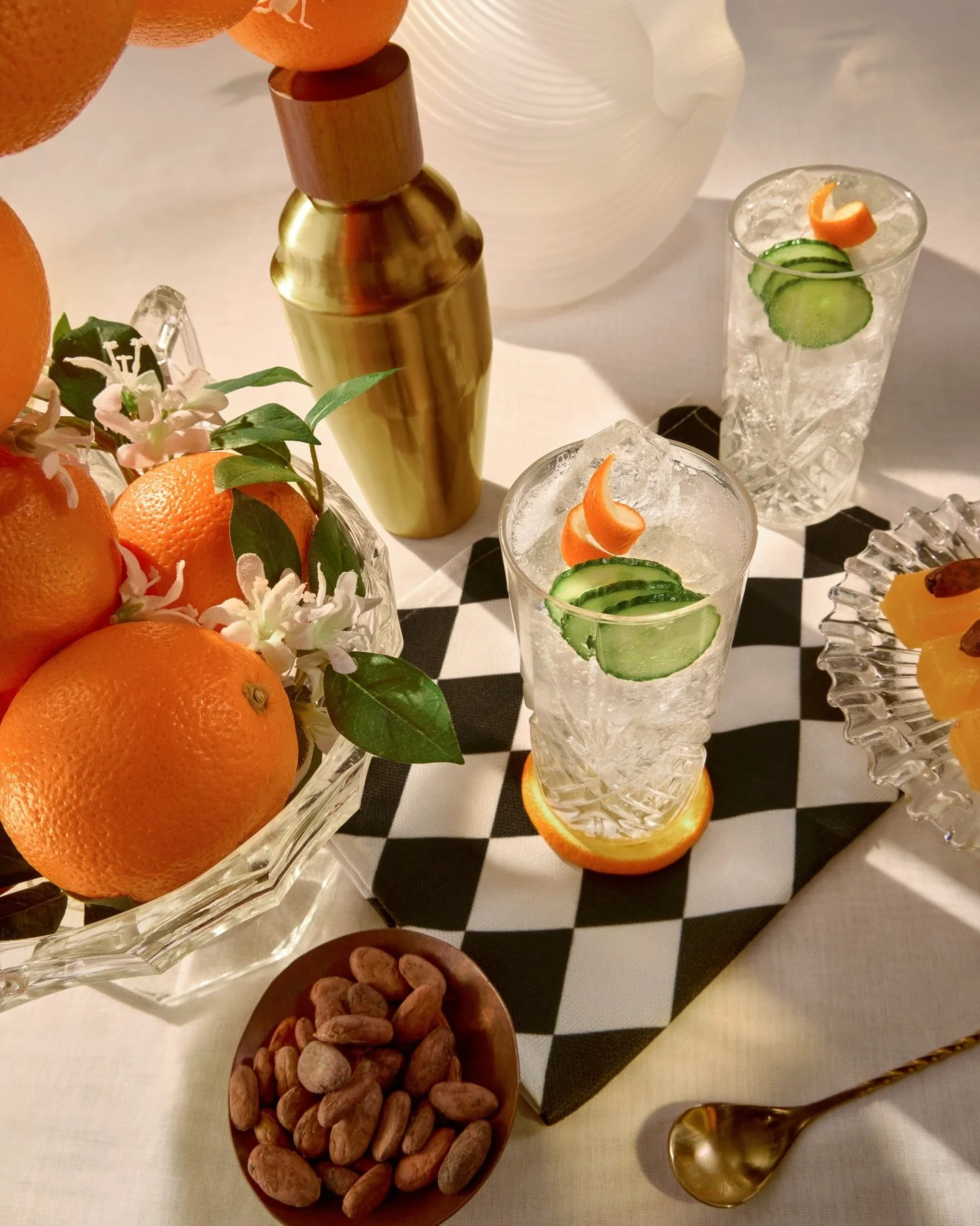Delightfully surreal new work for @hendricksgin celebrating their brand new flavour ✨🍊Another Hendricks🍊✨

This was a BIG one: An international collaboration with an incredible team bringing it all to life. I directed and captured the stills while 