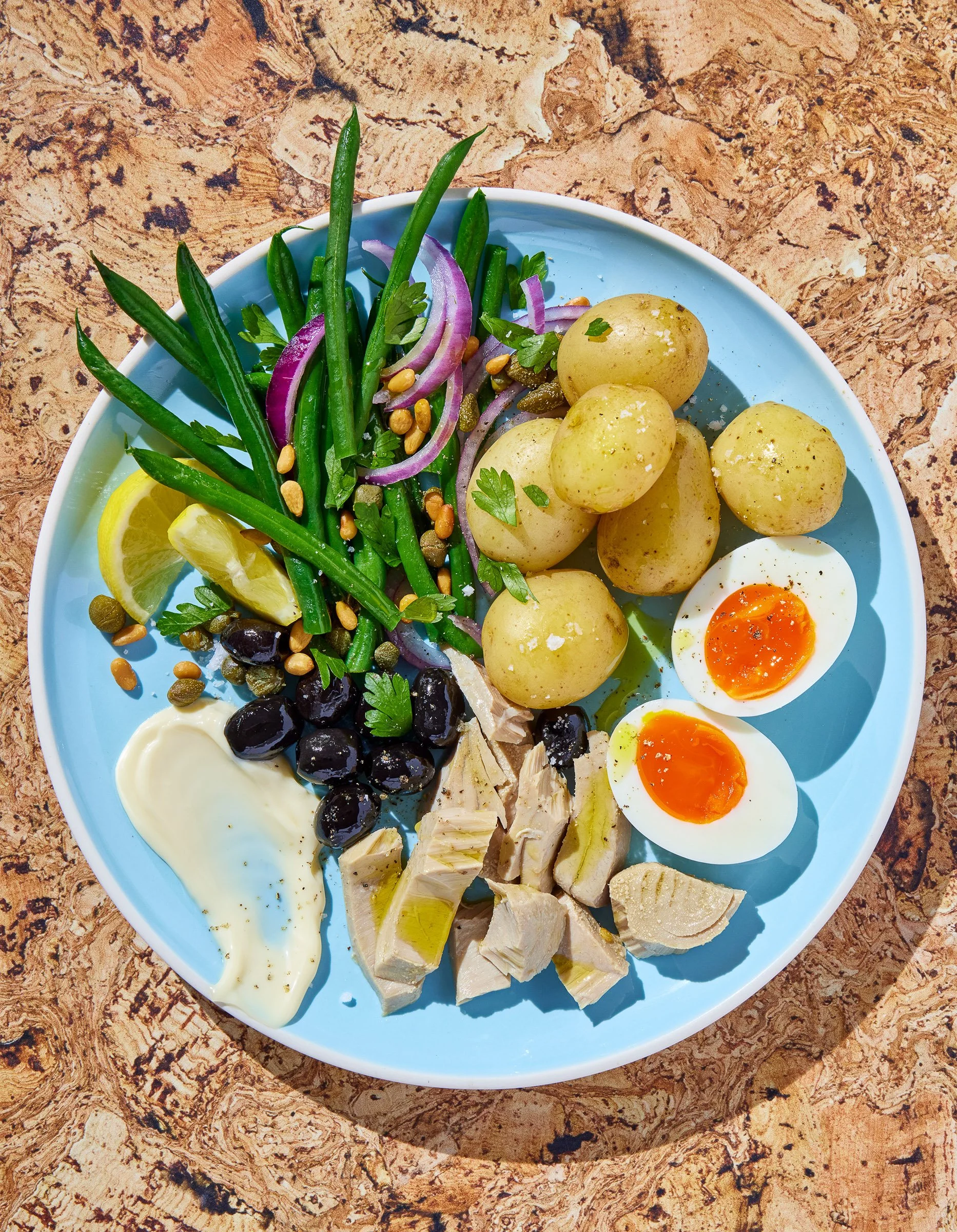 Plated salad photography 