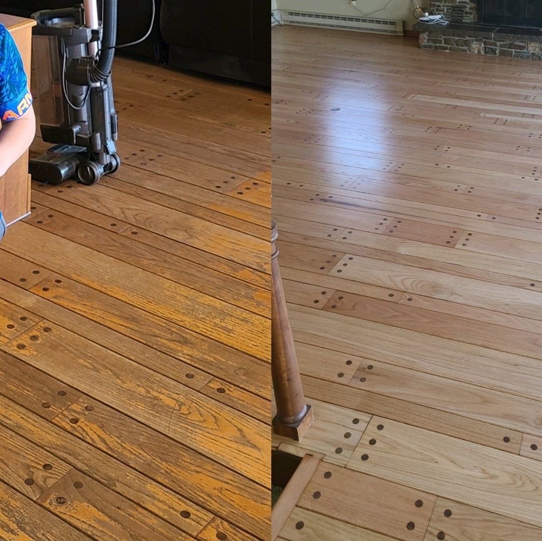 Comparison of two wooden floors, showing old, darker, worn out wood on the left and new, lighter, polished wood on the right.