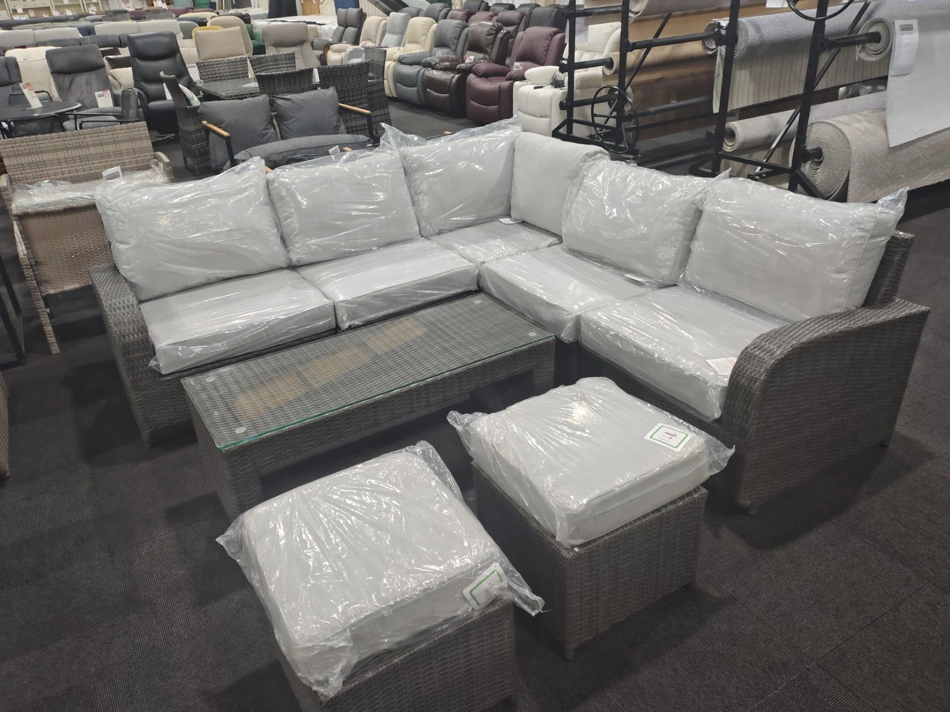 Rattan Corner Lounger Set with Stools & Table