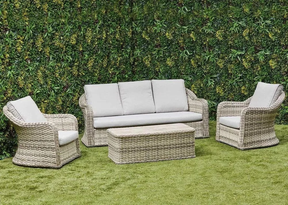 4 Piece Rattan Garden Furniture Set