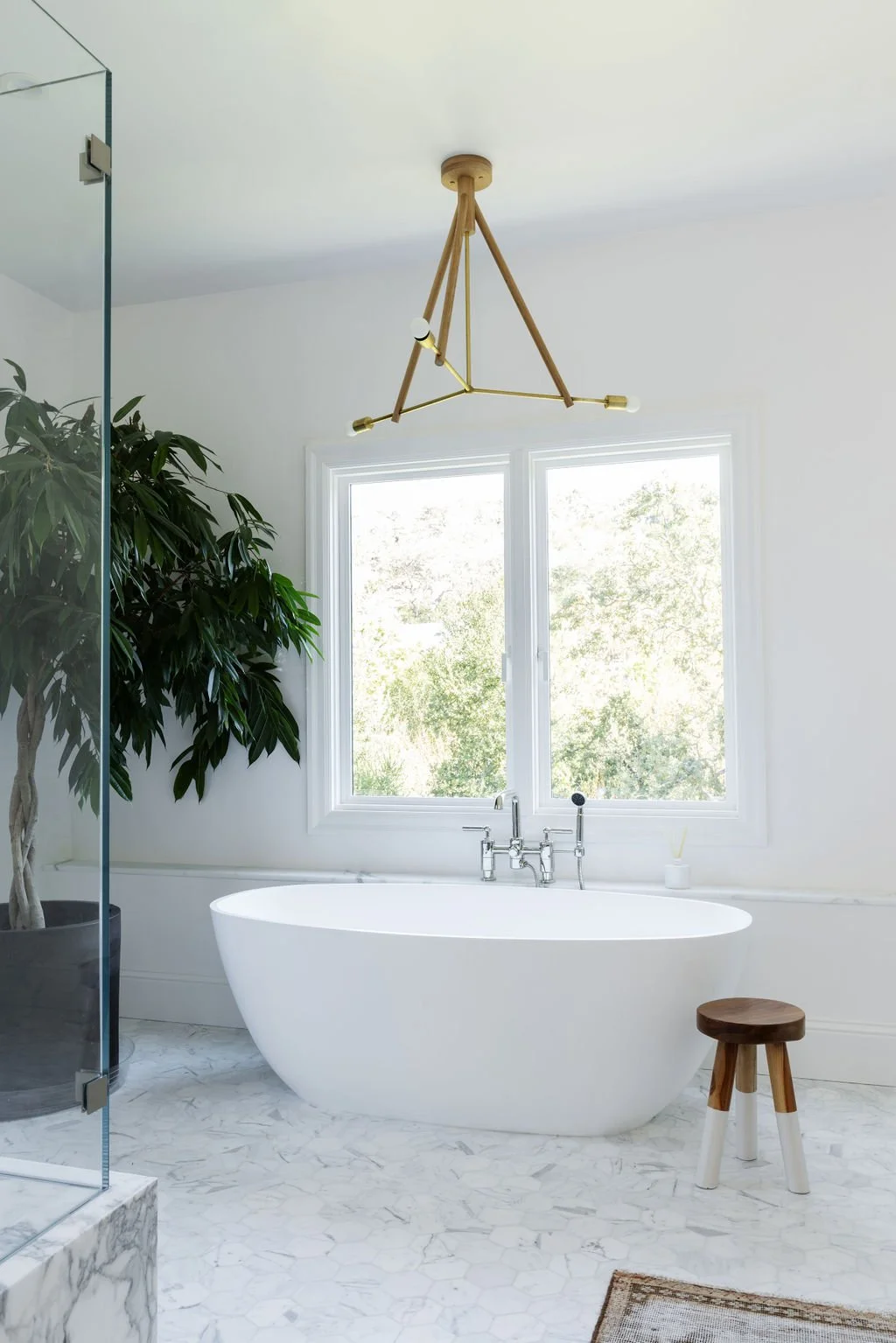 Freestanding_tub.jpg