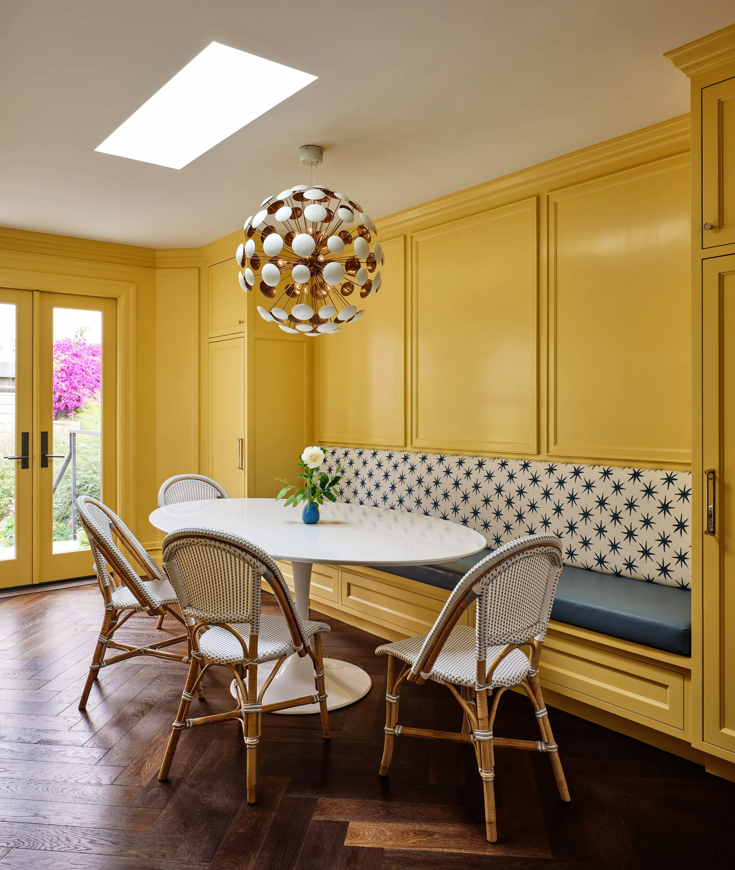 Yellow_Breakfast_room.jpg