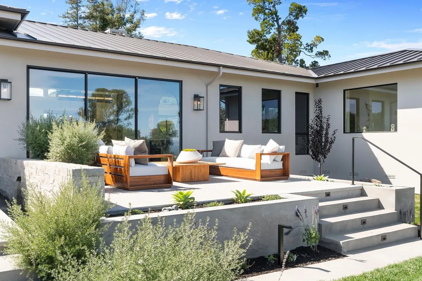 Front patio.webp