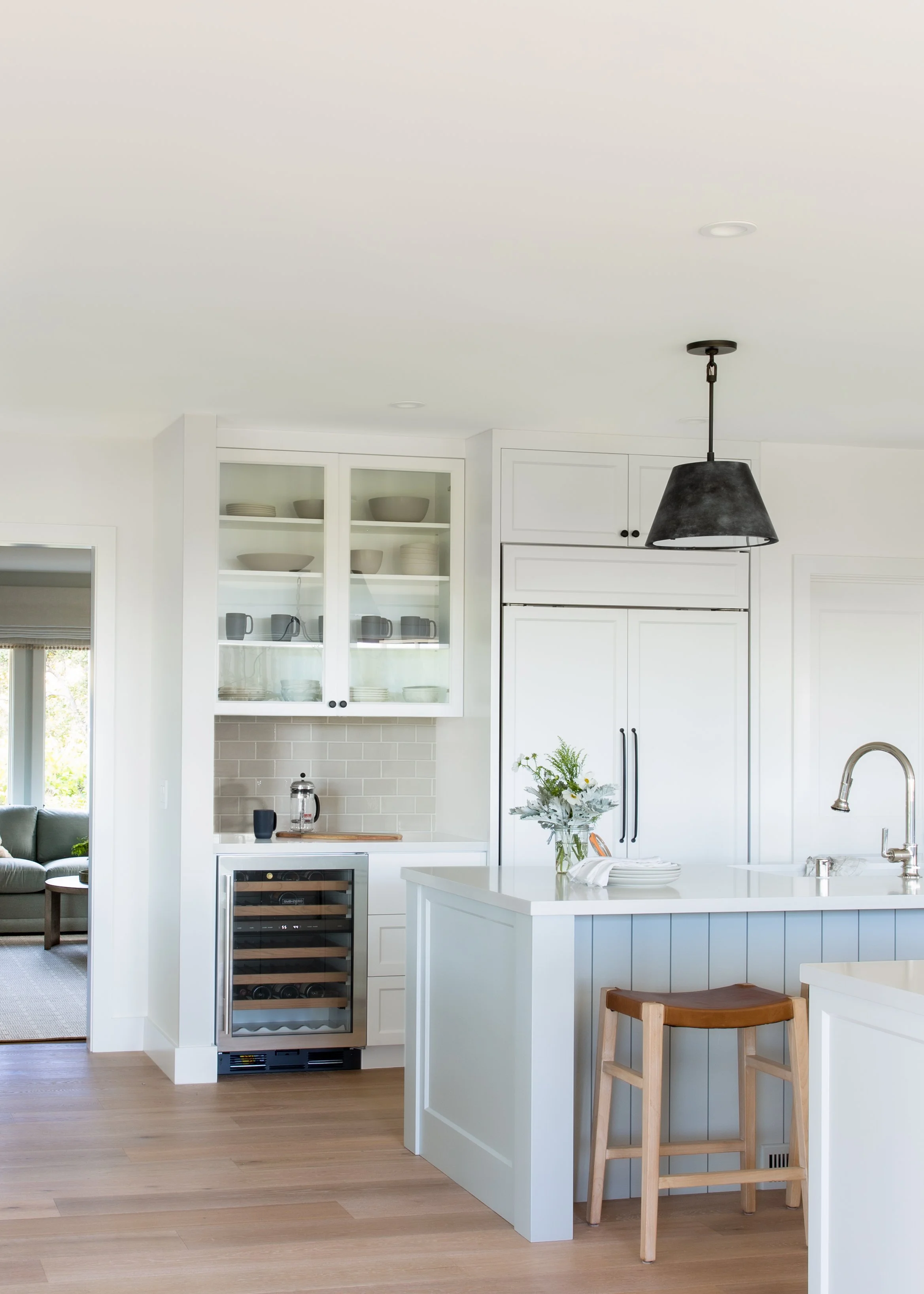 Kitchen island