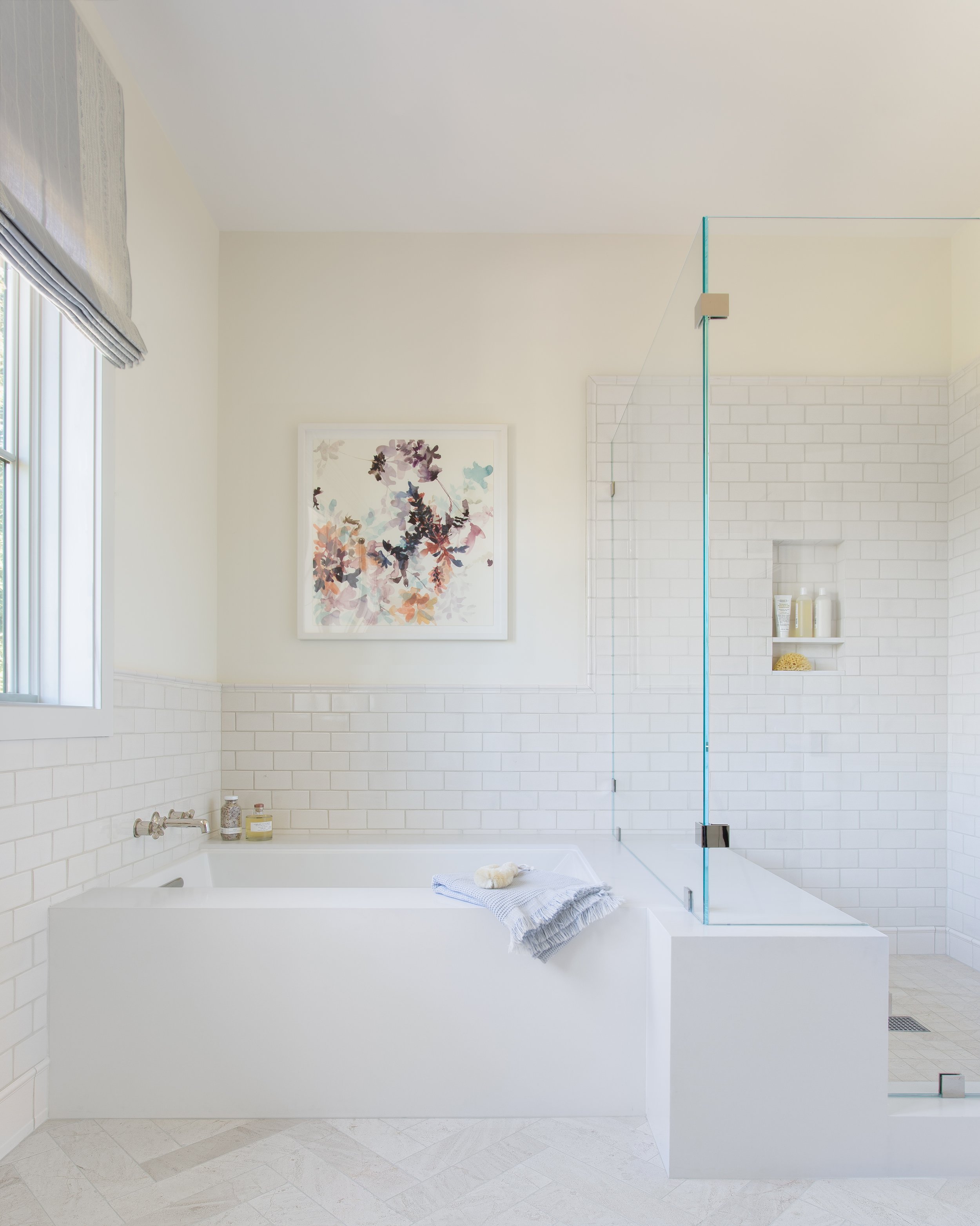 healdsburg-residential-remodel-architecture-bathroom-tub-tile.jpg